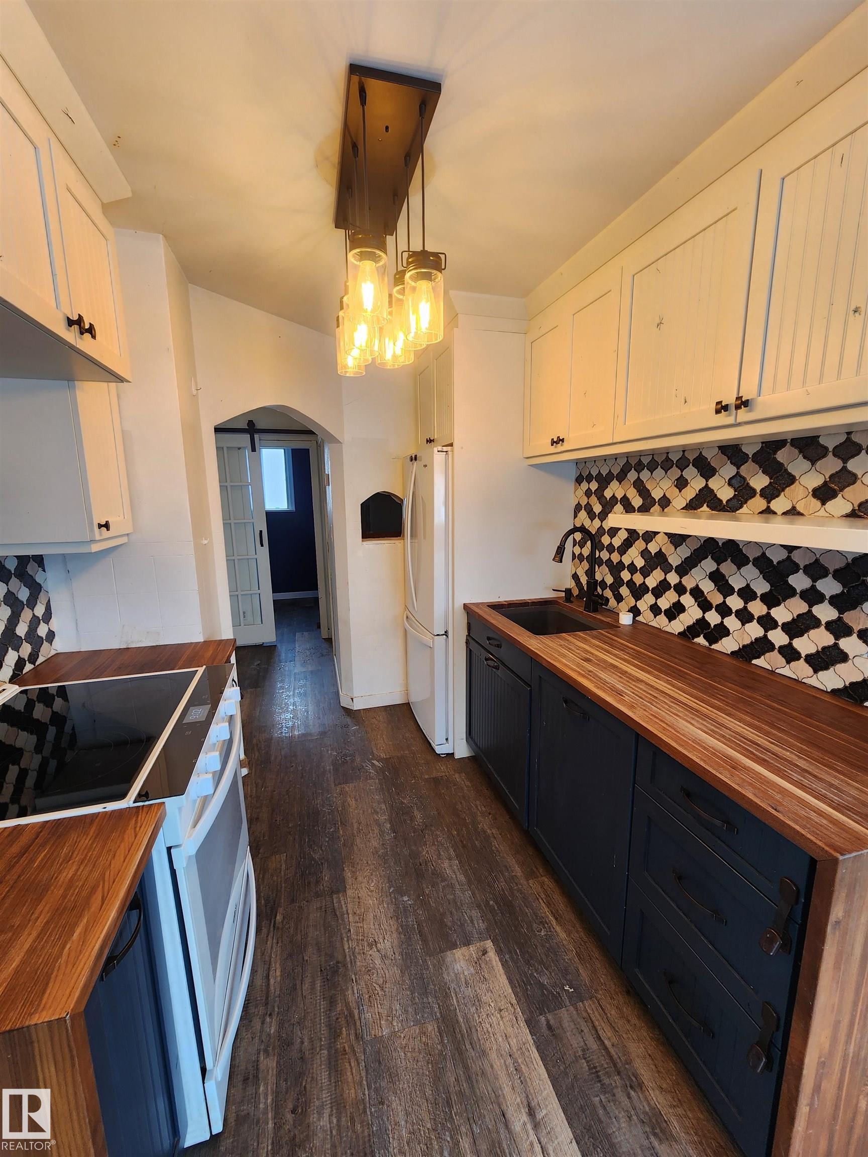 Photo 6 at 10305 98 Avenue, Old Fort Saskatchewan, Fort Saskatchewan