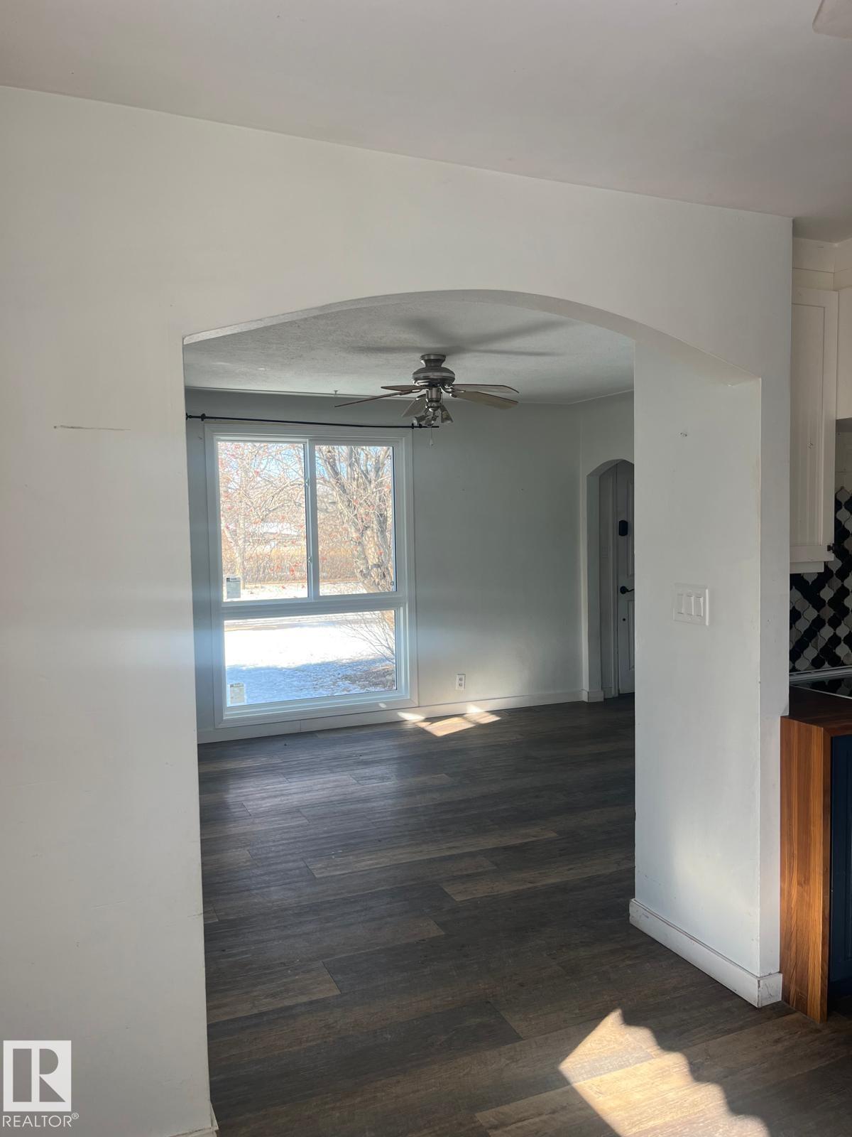 Photo 10 at 10305 98 Avenue, Old Fort Saskatchewan, Fort Saskatchewan