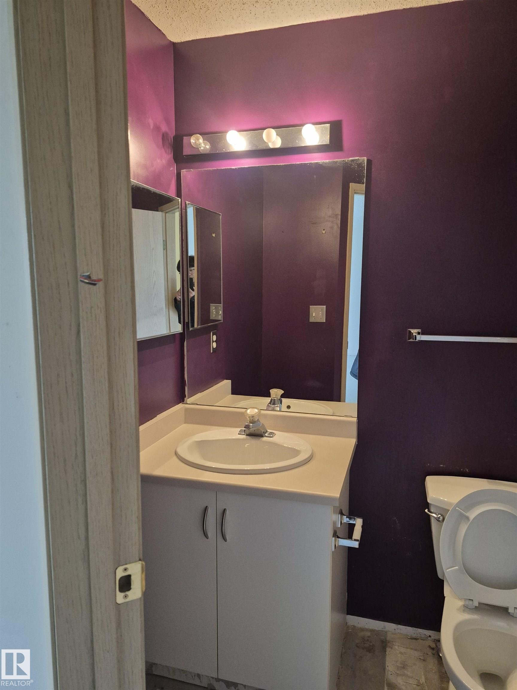 Photo 18 at 410 - 17467 98a Avenue NW, Terra Losa, Edmonton