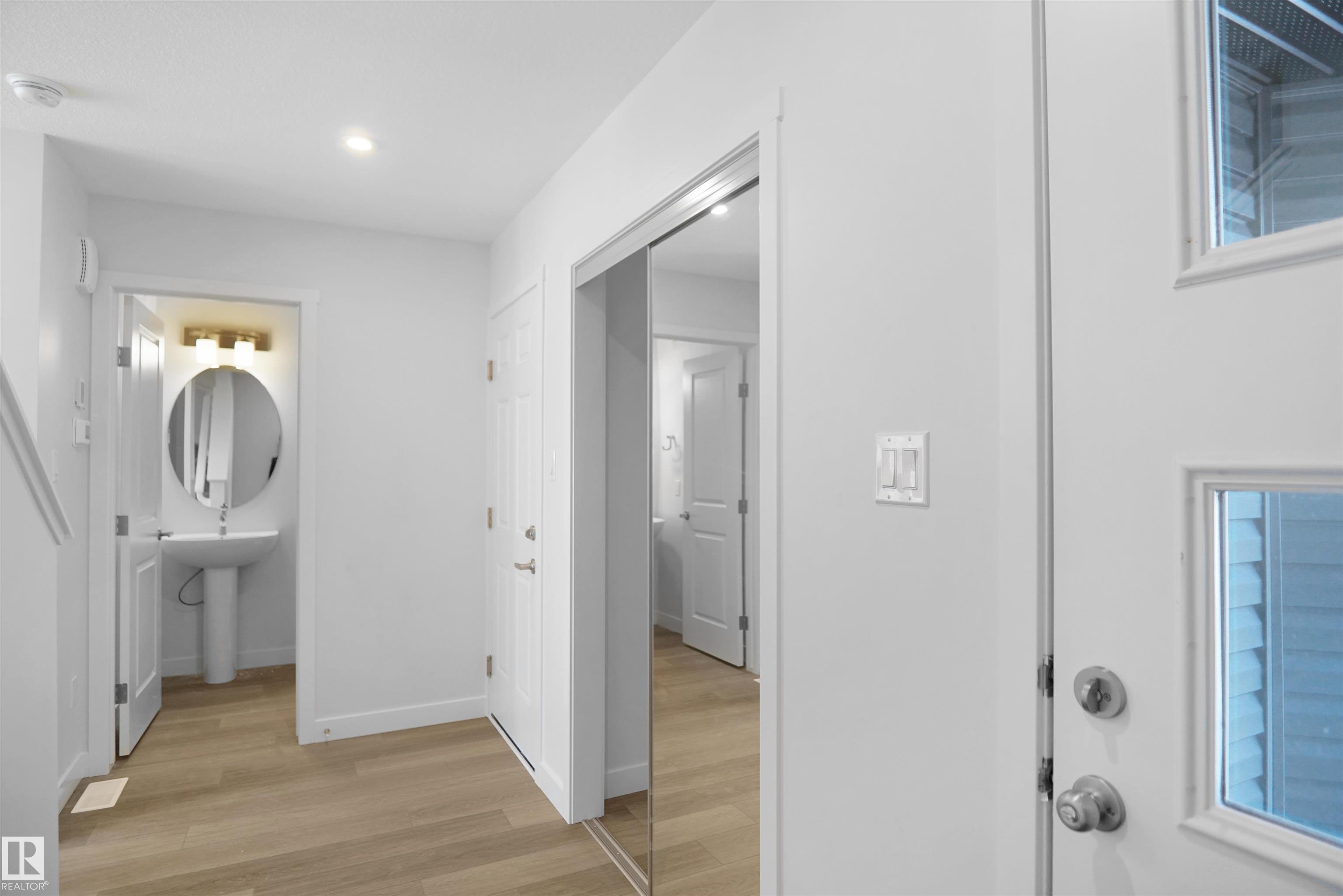 Picture for 8895 CARSON WY SW