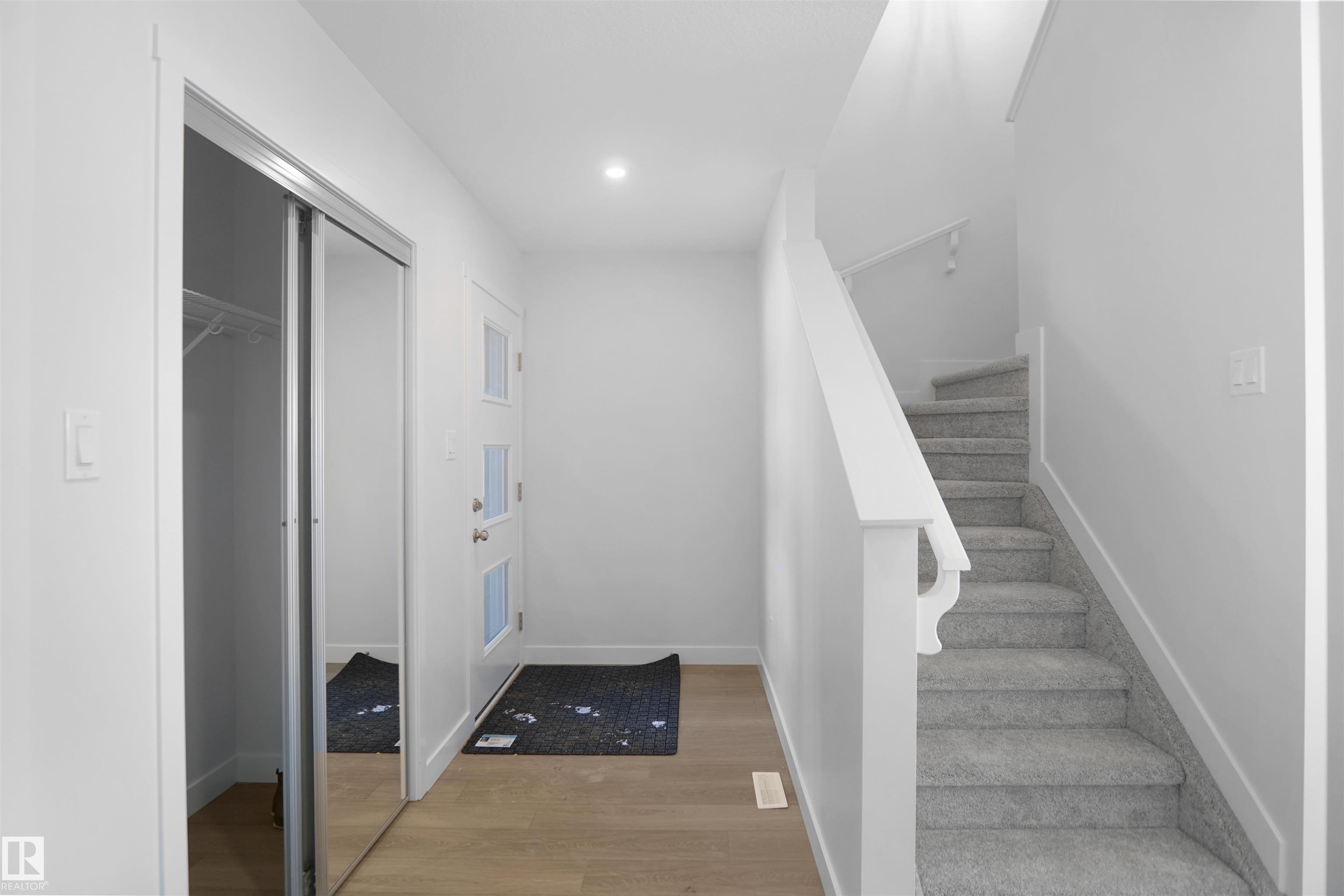 Picture for 8895 CARSON WY SW