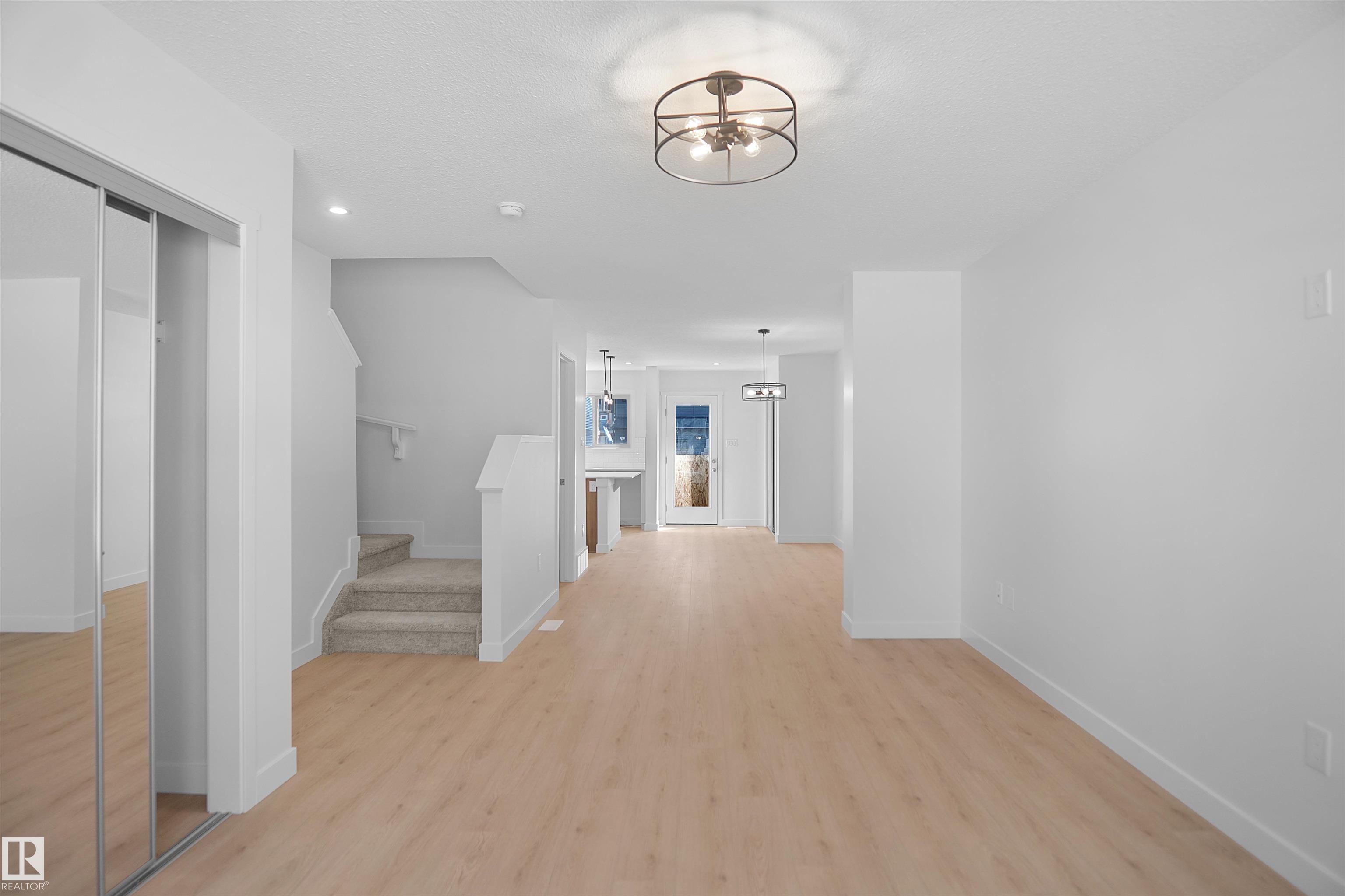 Picture for 19457 22 AV NW