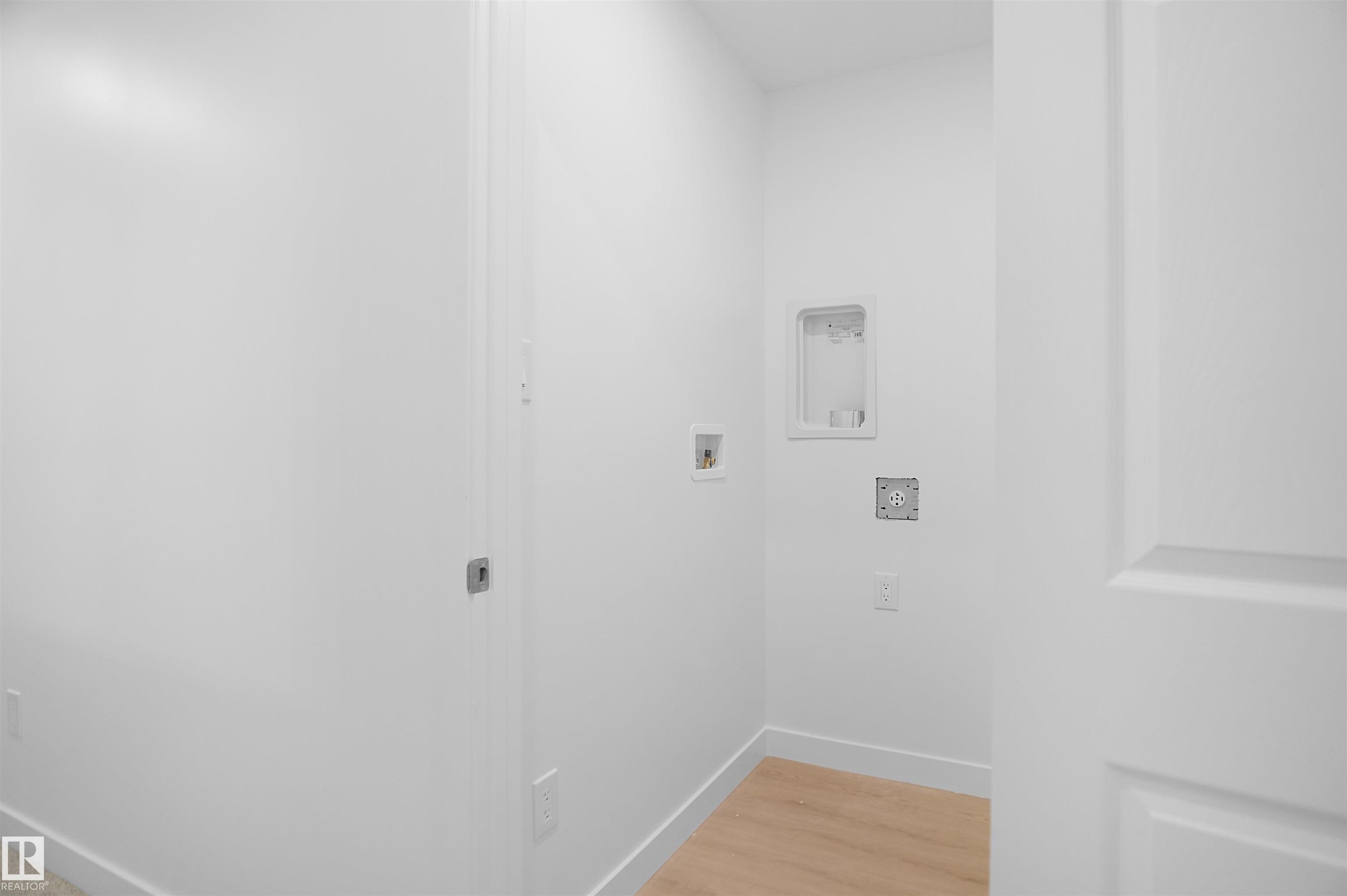 https://zimg.paragon.ice.com/ParagonImages/Property/PM/RAE/225390082/25/0/0/16d9b87bc12d85271a71d2a7256b6ce1/1/845a0c8134bafbf9237ce3467f03a827/225390082-1f060b3c-2662-43a7-a554-8caaf09b3018.JPG
