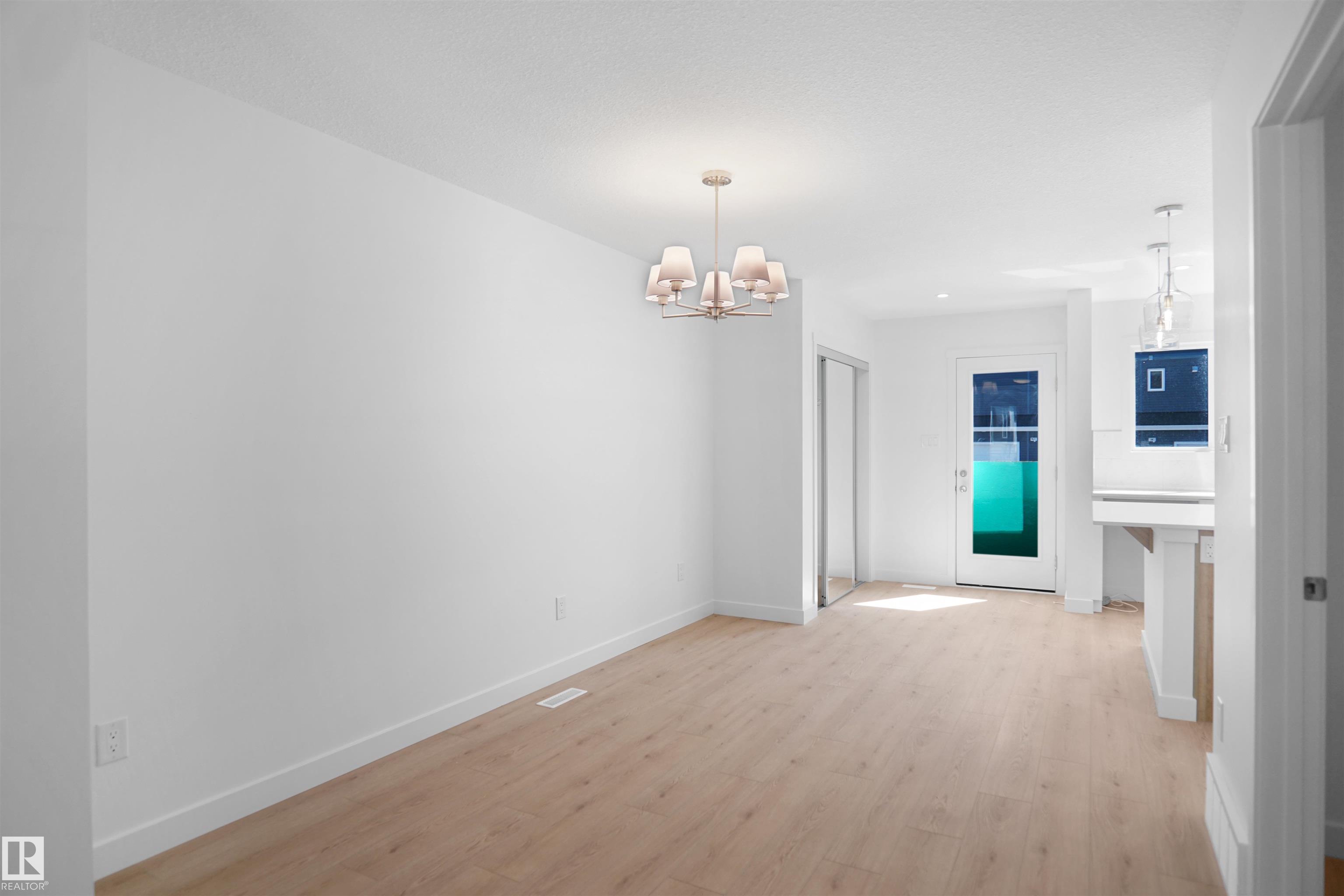 https://zimg.paragon.ice.com/ParagonImages/Property/PM/RAE/225390082/6/0/0/726ceda480c0e90284cd353450ecae9a/1/845a0c8134bafbf9237ce3467f03a827/225390082-36e1124f-c1d7-4505-bc62-5204c9e27c5e.JPG