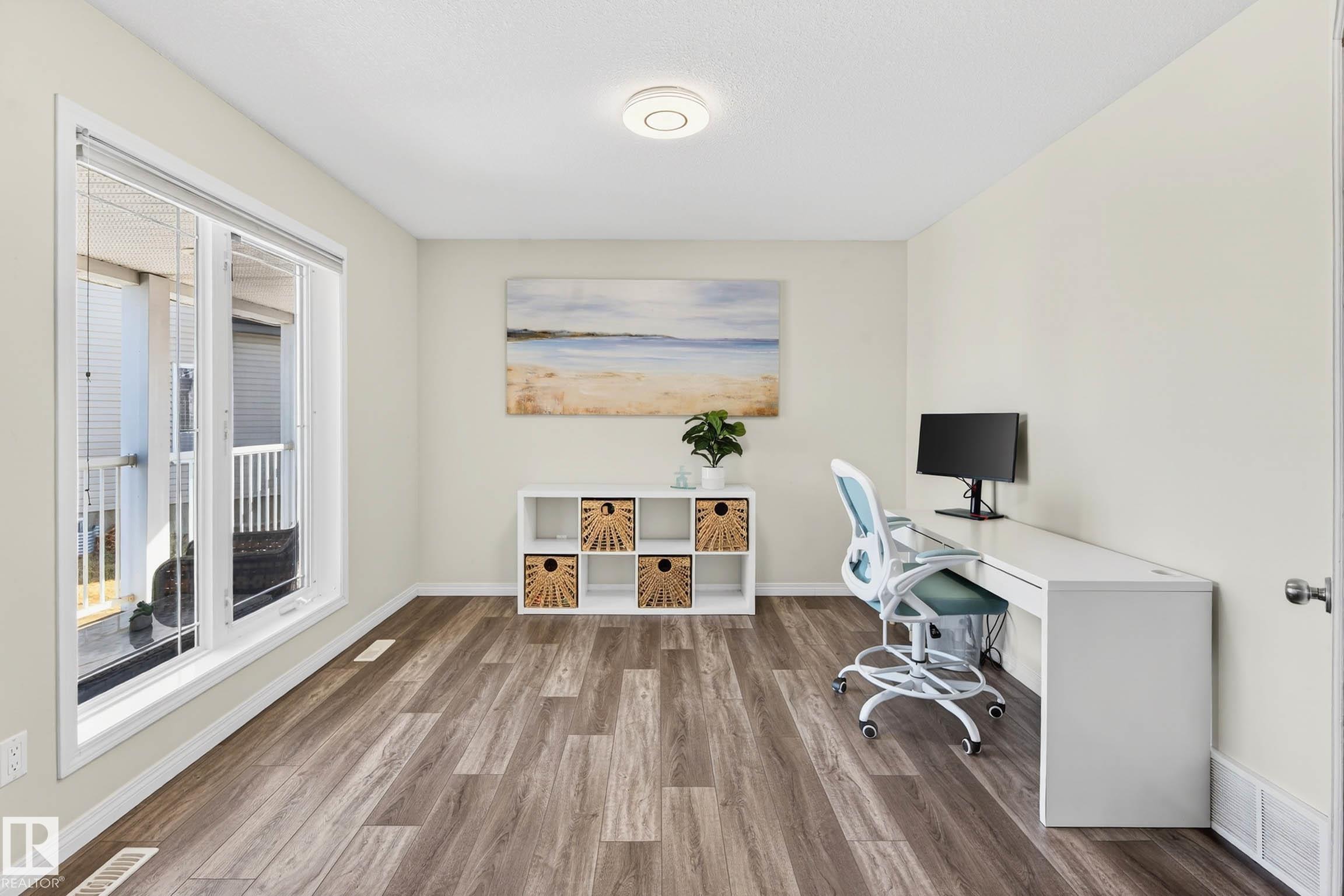 Photo 19 at 96 Rue Marseille, Montalet, Beaumont