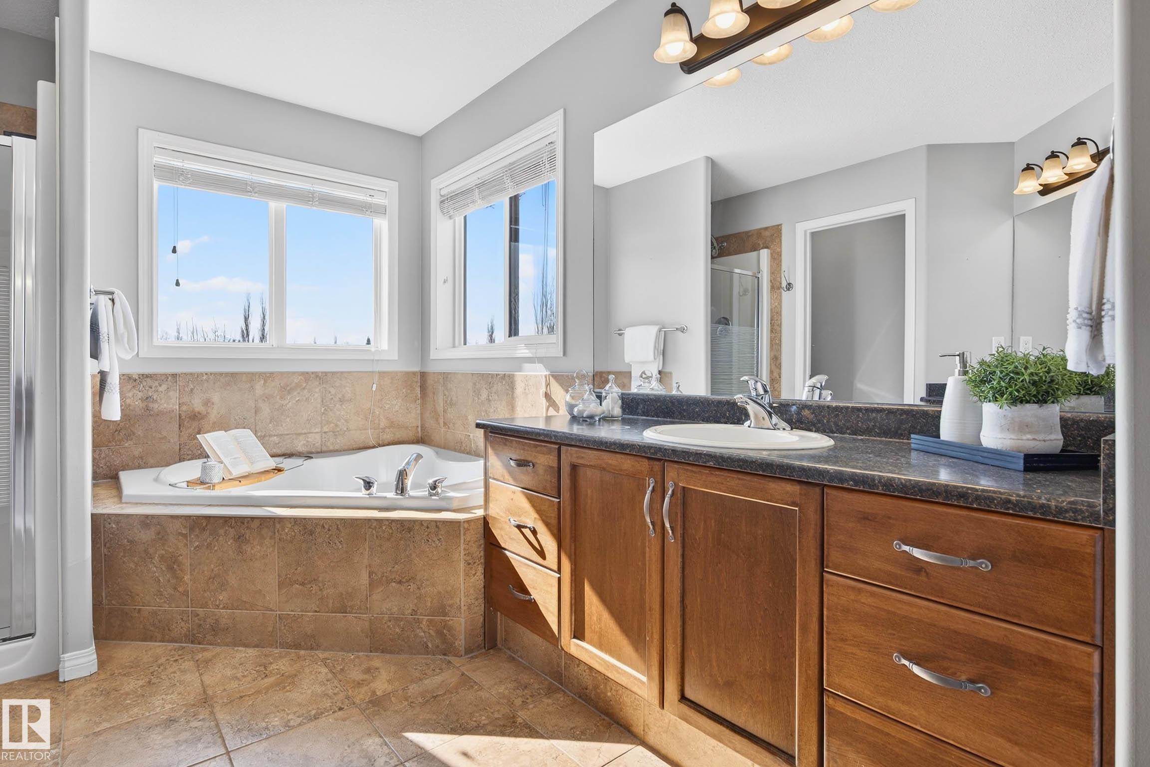 Photo 35 at 96 Rue Marseille, Montalet, Beaumont