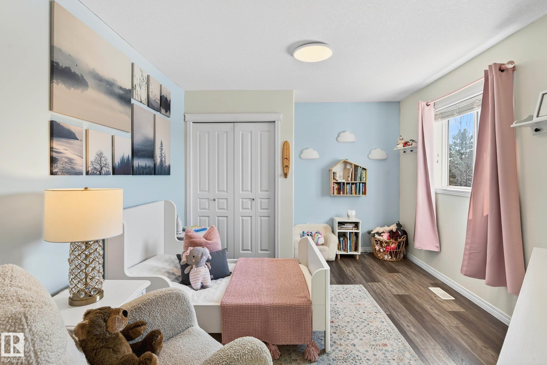 Photo 39 at 96 Rue Marseille, Montalet, Beaumont