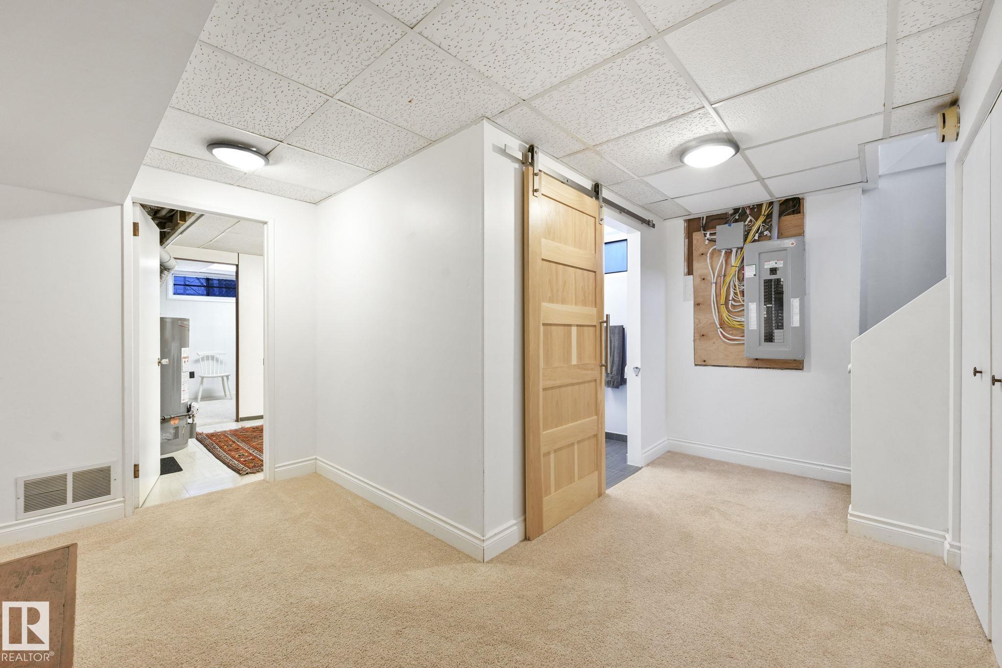 Photo 26 at 9508 Ottewell Road NW, Ottewell, Edmonton