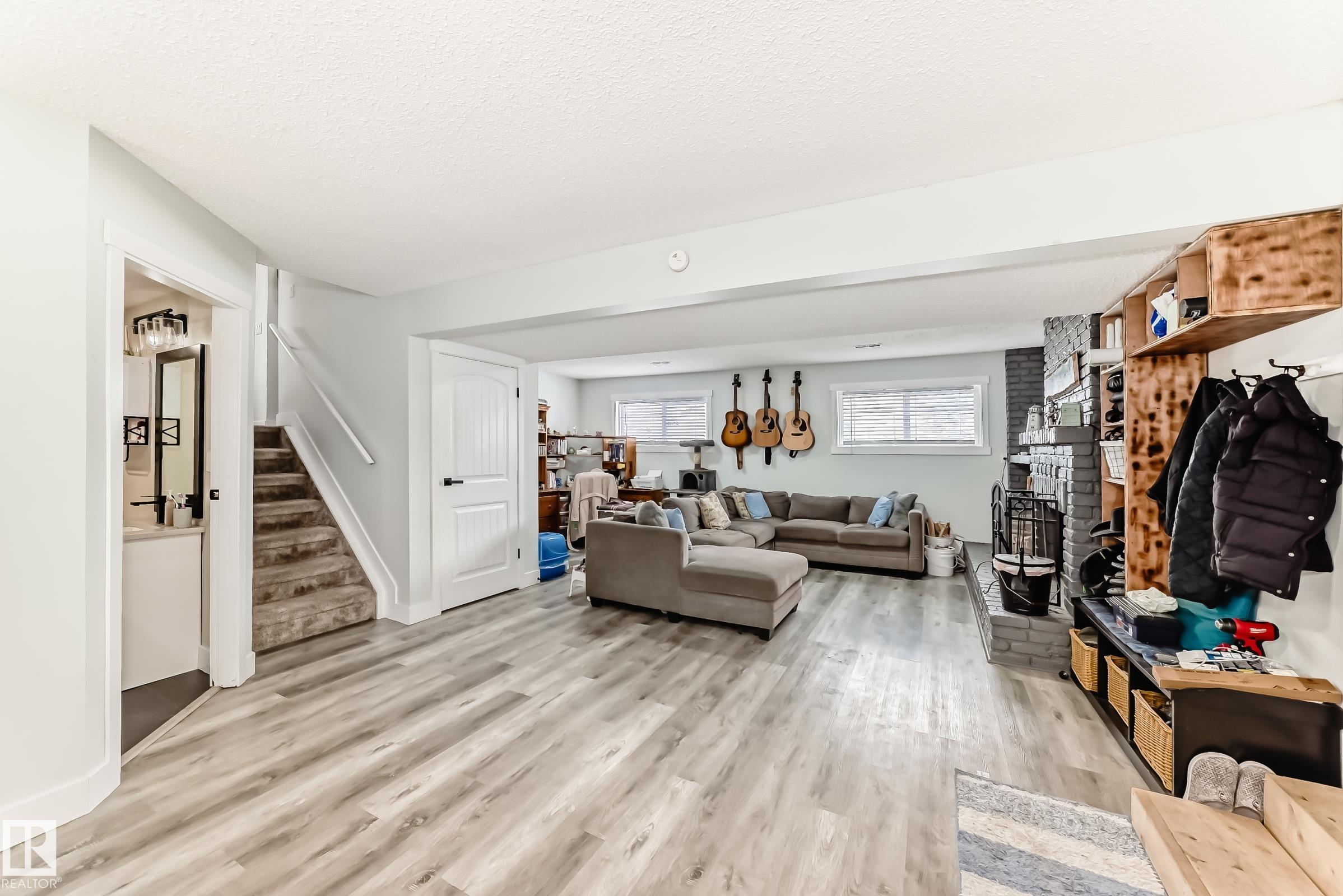 Photo 37 at 42 Alexander Drive, Leduc Estates, Leduc