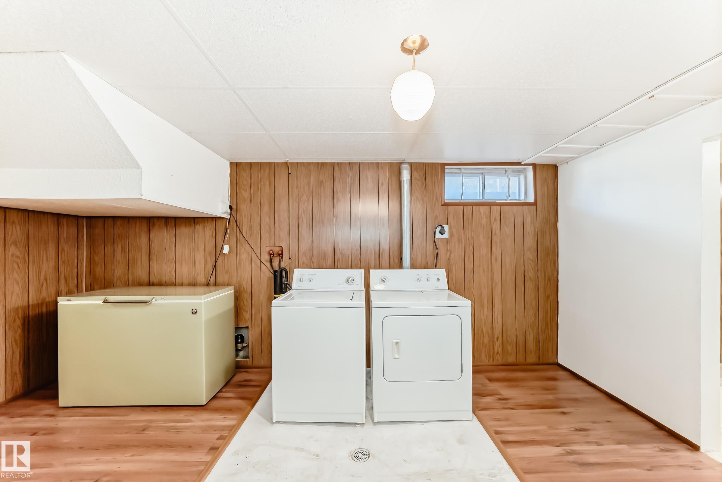 Photo 17 at 4231 110 Street NW, Rideau Park, Edmonton