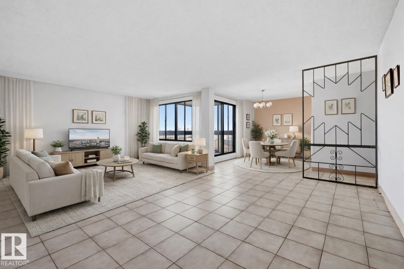 Photo 2 at 802 - 10155 114 Street NW, Wîhkwêntôwin, Edmonton