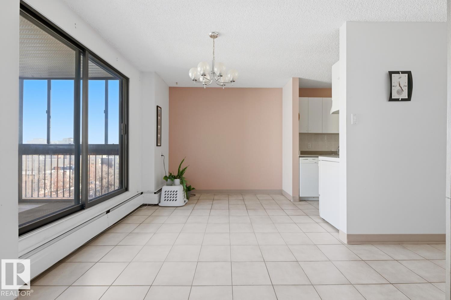 Photo 8 at 802 - 10155 114 Street NW, Wîhkwêntôwin, Edmonton