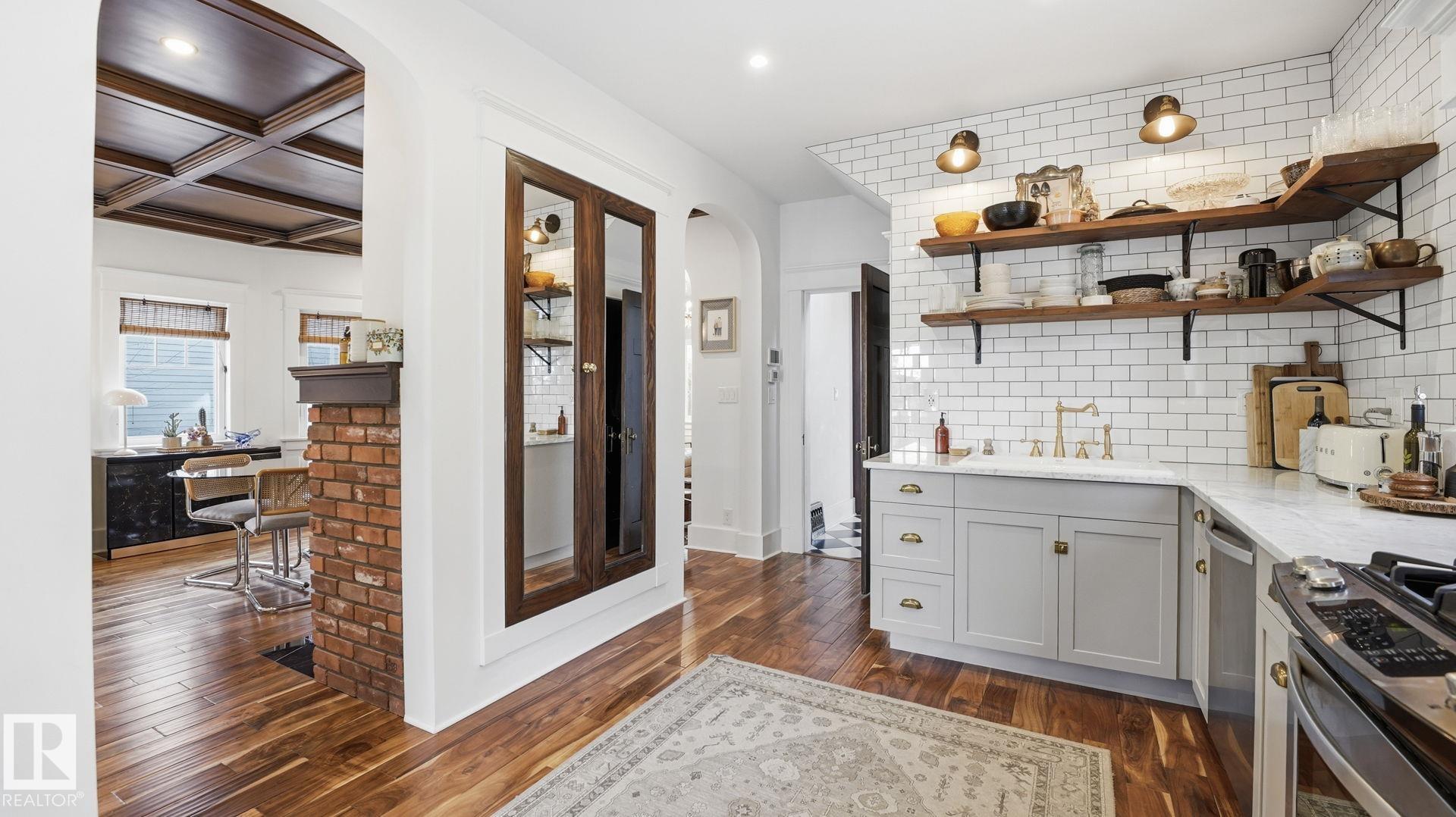 Photo 15 at 10923 125 Street NW, Westmount, Edmonton