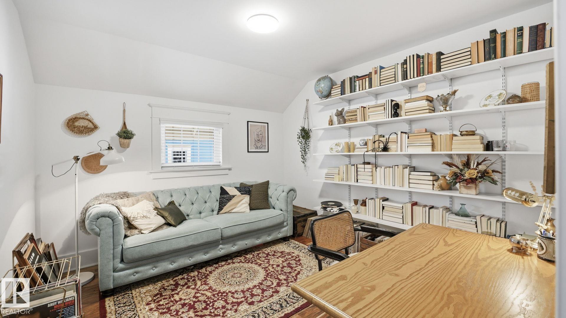 Photo 22 at 10923 125 Street NW, Westmount, Edmonton