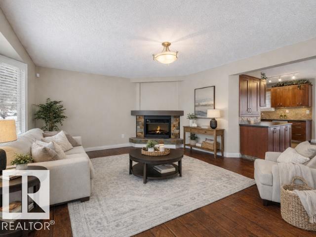 Photo 12 at 10454 166 Street NW, Britannia Youngstown, Edmonton