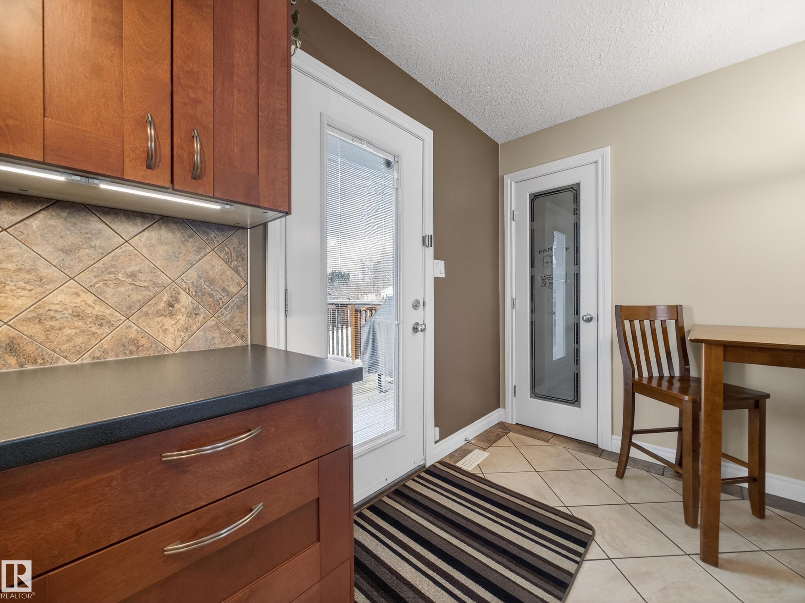 Photo 16 at 10454 166 Street NW, Britannia Youngstown, Edmonton