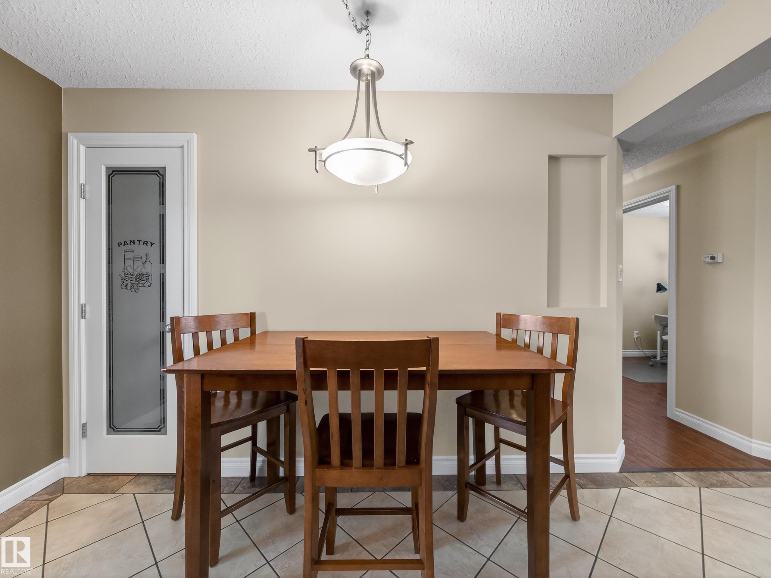 Photo 17 at 10454 166 Street NW, Britannia Youngstown, Edmonton