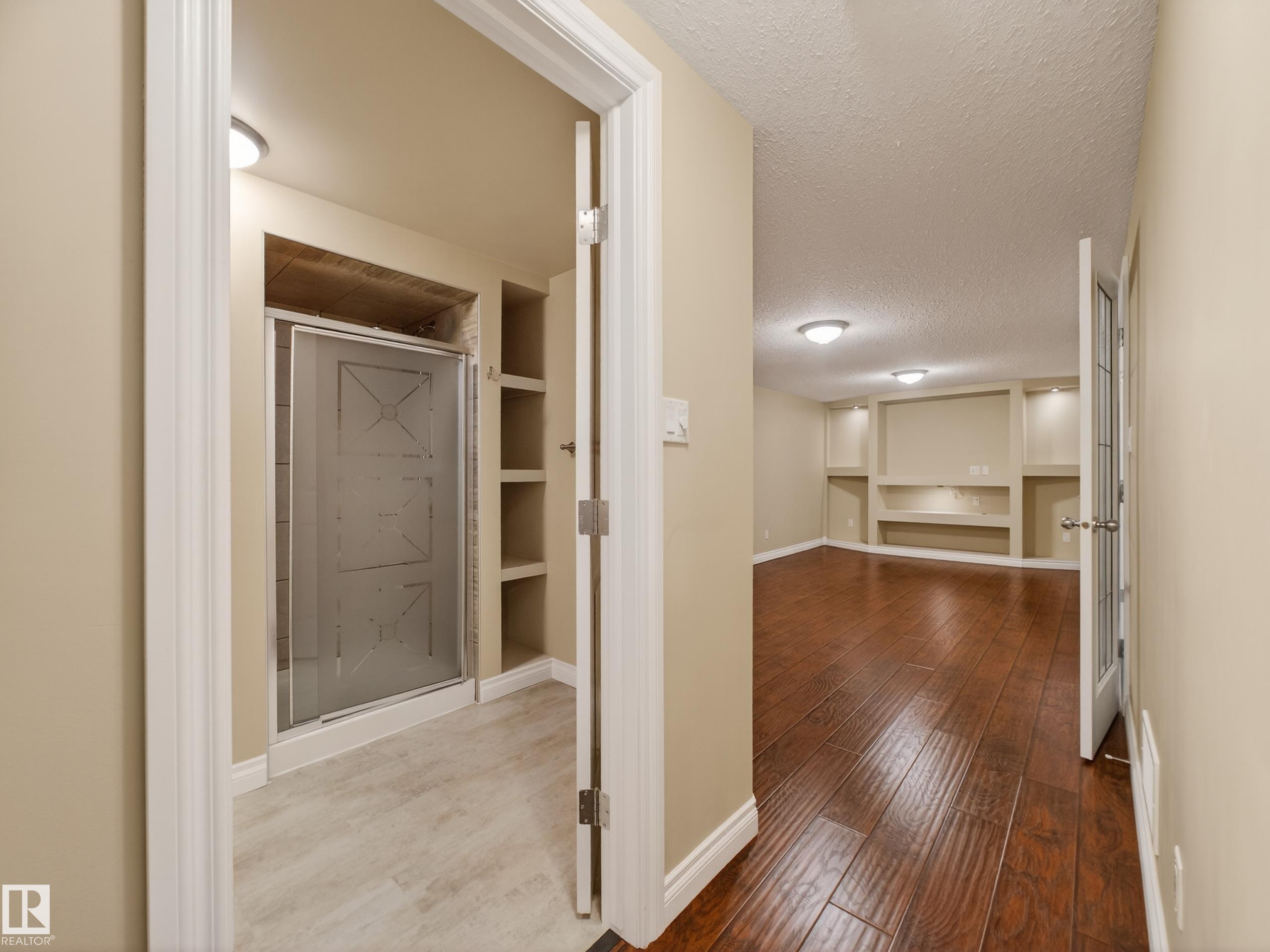 Photo 45 at 10454 166 Street NW, Britannia Youngstown, Edmonton