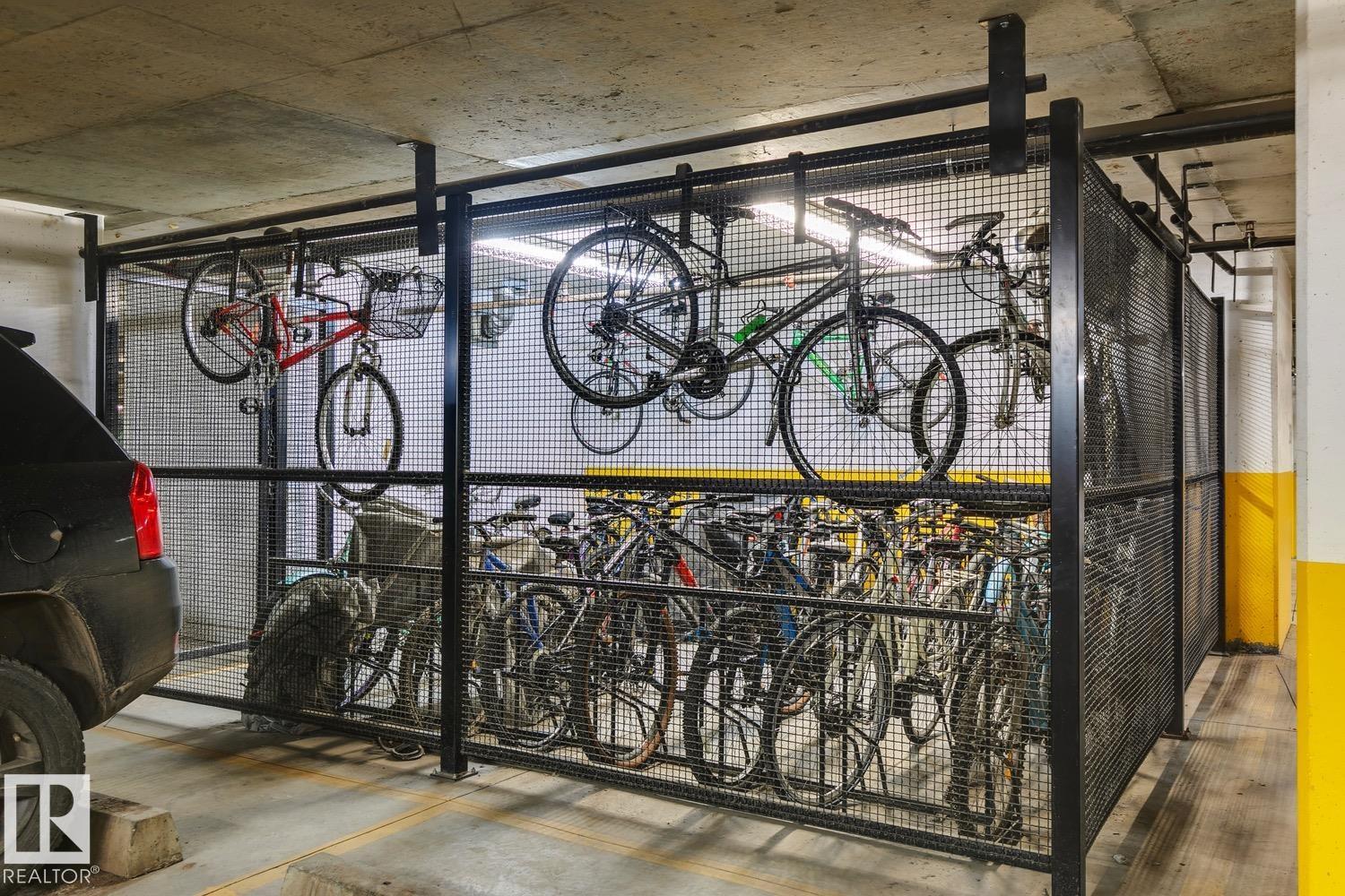 Photo 20 at 213 - 10333 112 Street NW, Wîhkwêntôwin, Edmonton