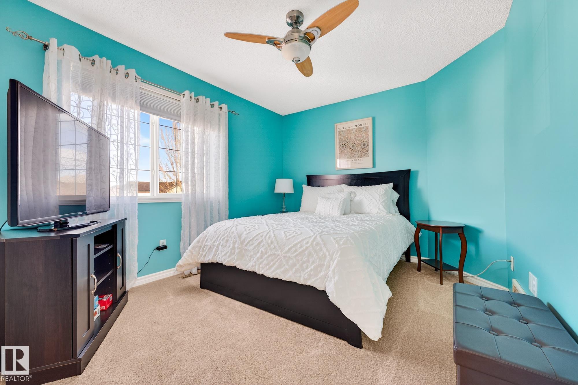 Photo 18 at 16004 91 Street NW, Eaux Claires, Edmonton