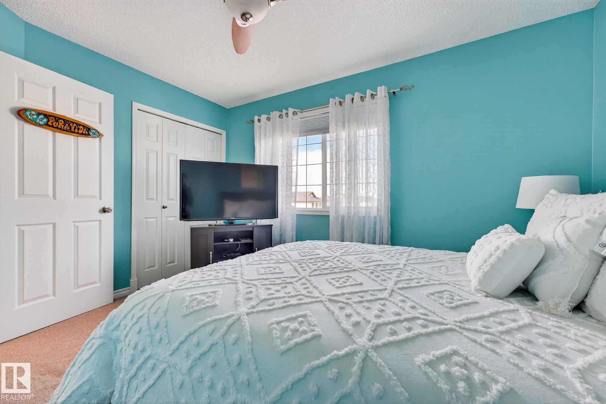 Photo 19 at 16004 91 Street NW, Eaux Claires, Edmonton