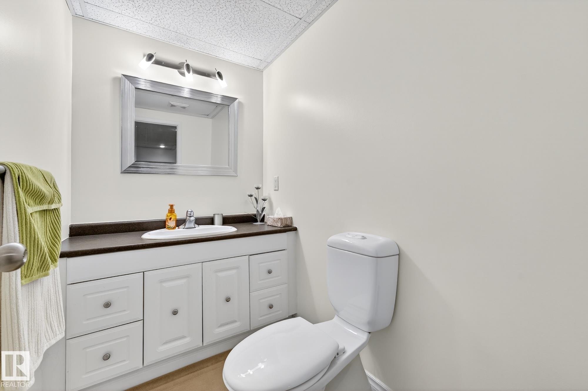 Photo 33 at 16004 91 Street NW, Eaux Claires, Edmonton