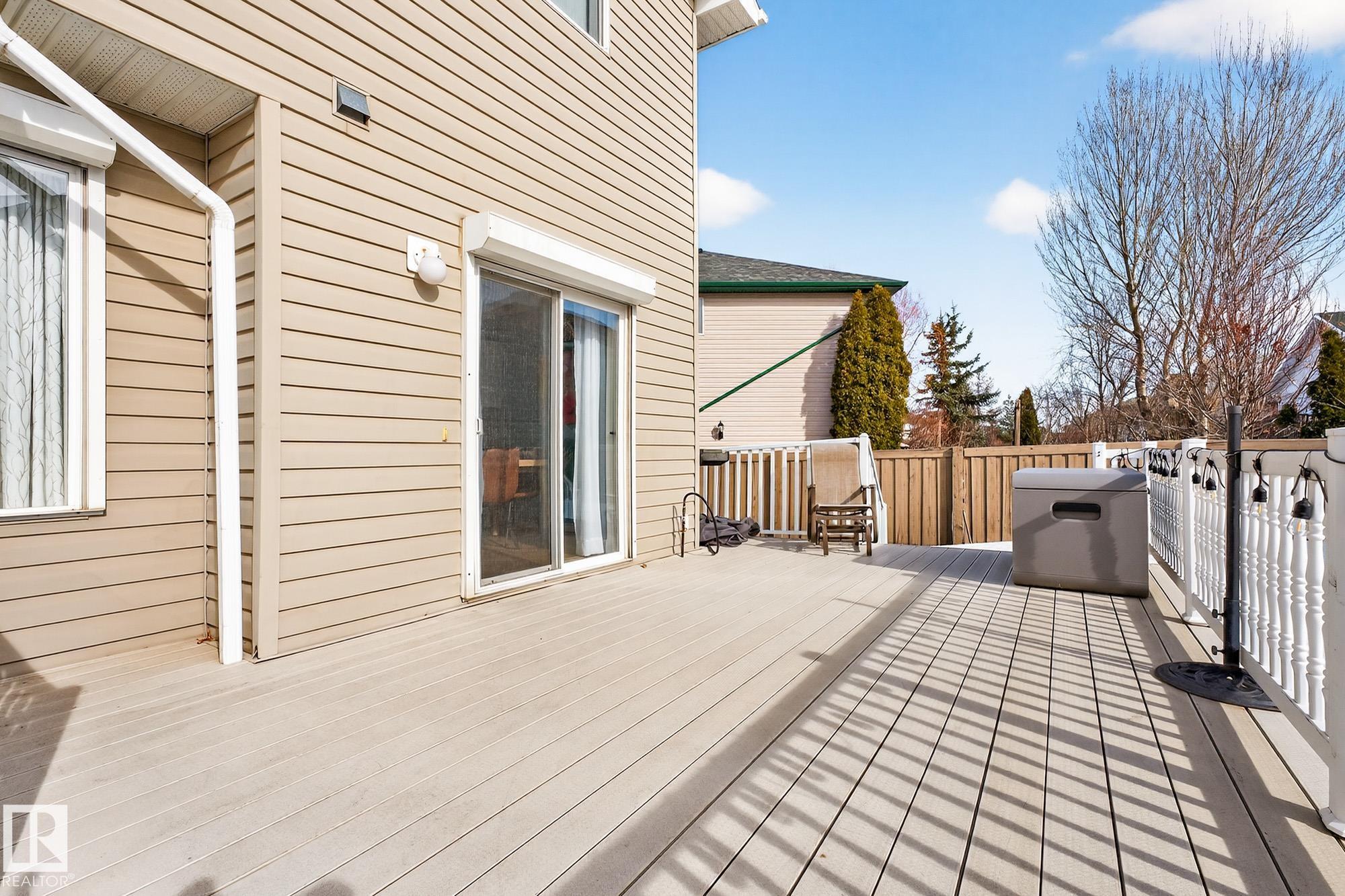 Photo 38 at 16004 91 Street NW, Eaux Claires, Edmonton