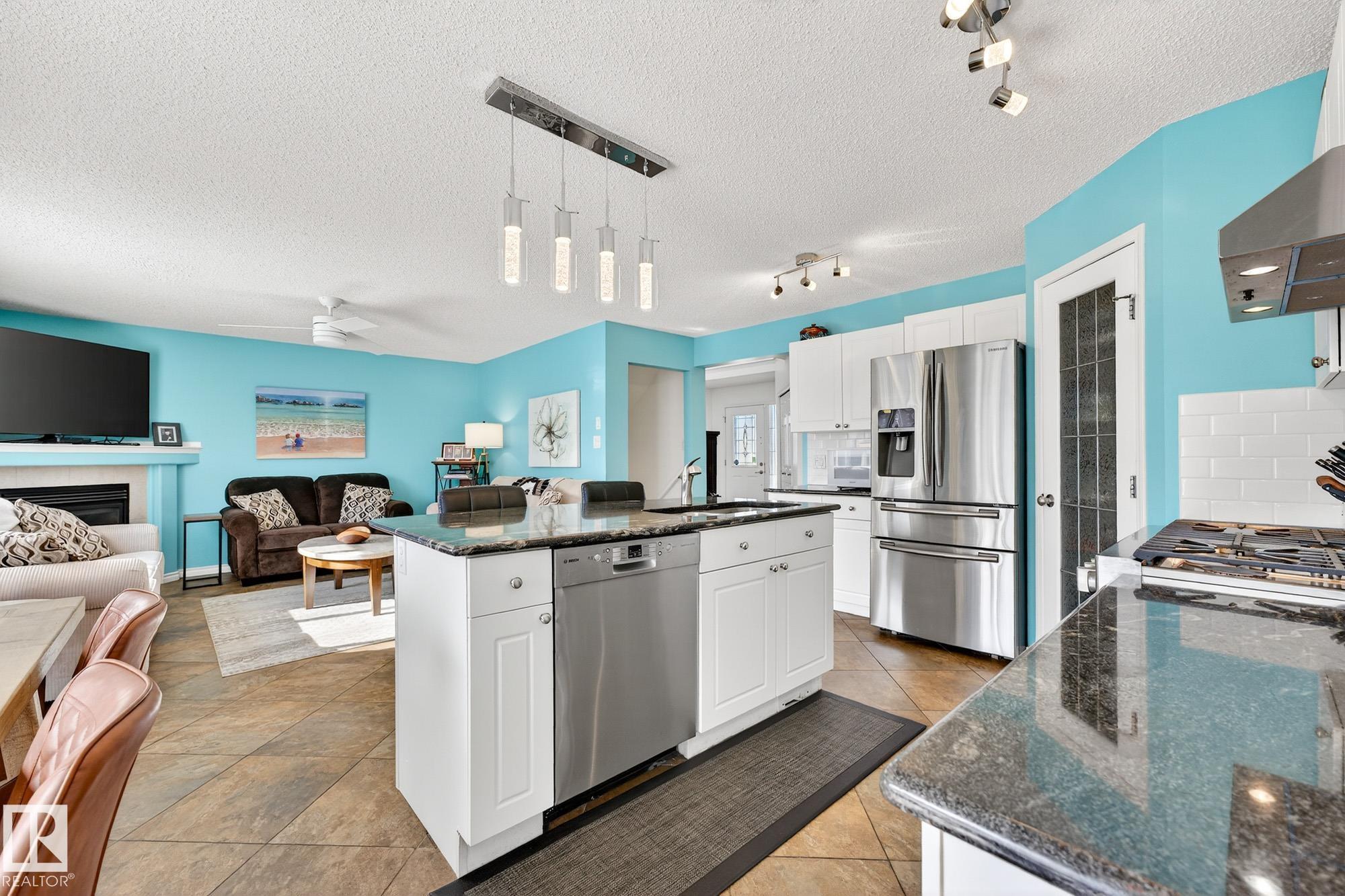 Photo 5 at 16004 91 Street NW, Eaux Claires, Edmonton