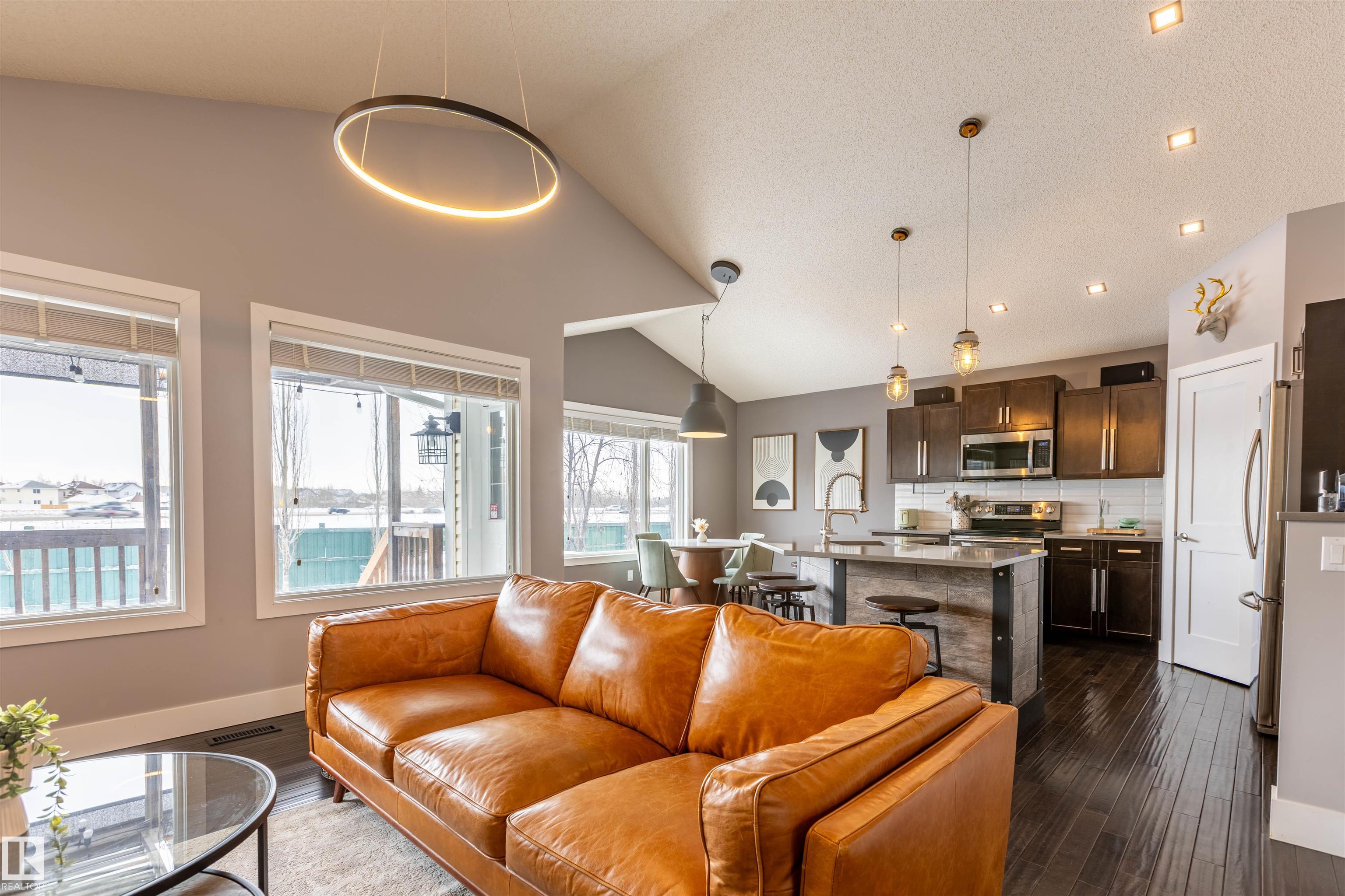 Photo 17 at 2529 Hanna Crescent NW, Haddow, Edmonton