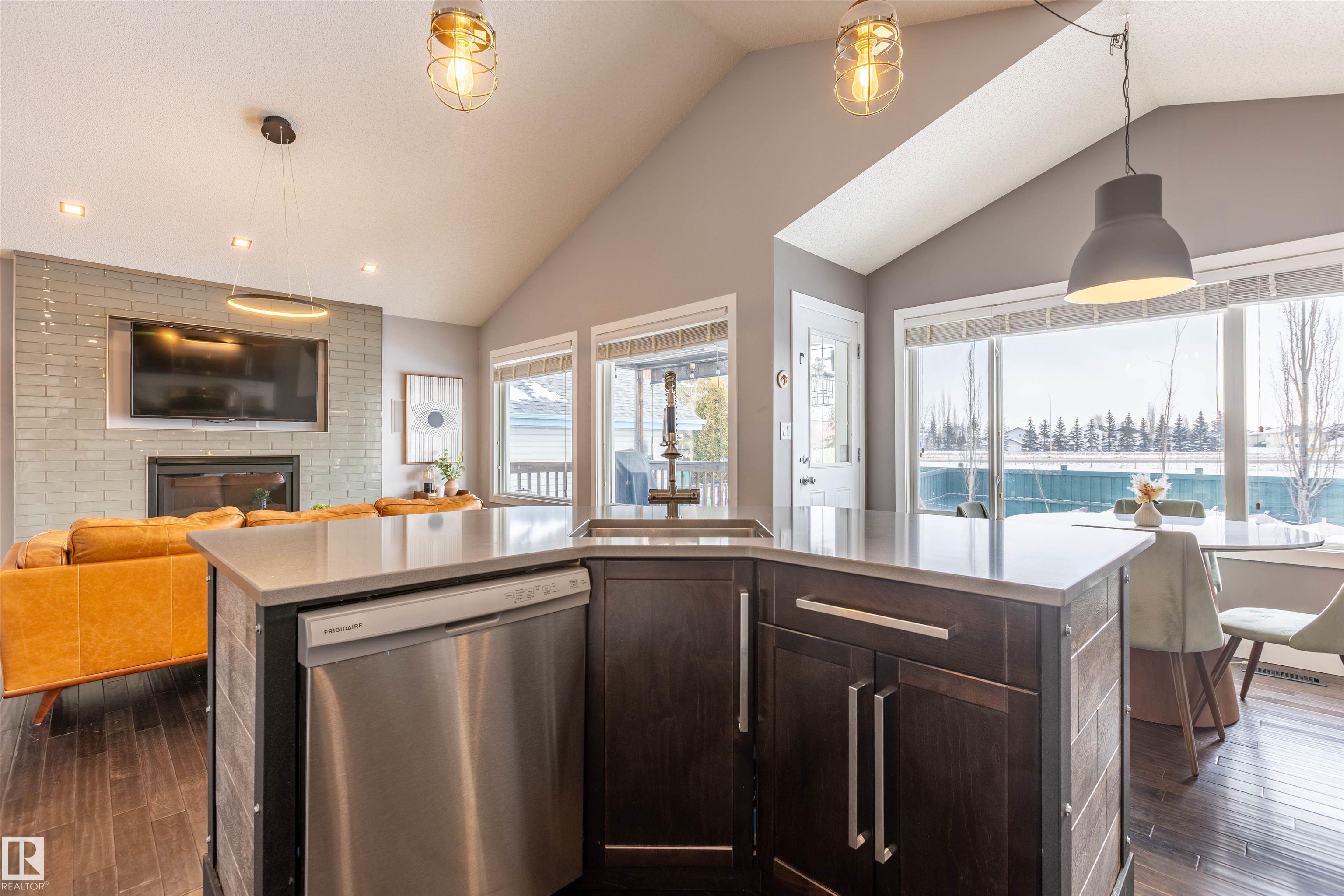 Photo 21 at 2529 Hanna Crescent NW, Haddow, Edmonton