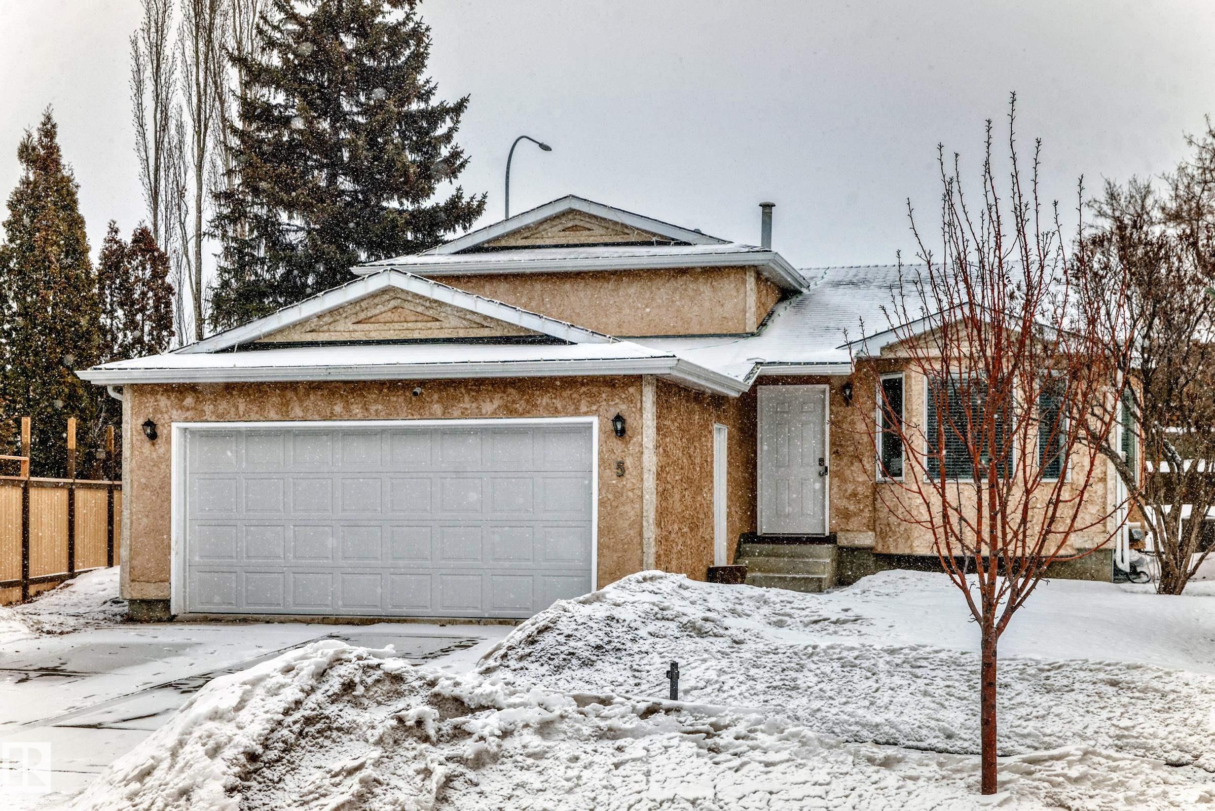 5 Dillon Place, Deer Ridge, St. Albert