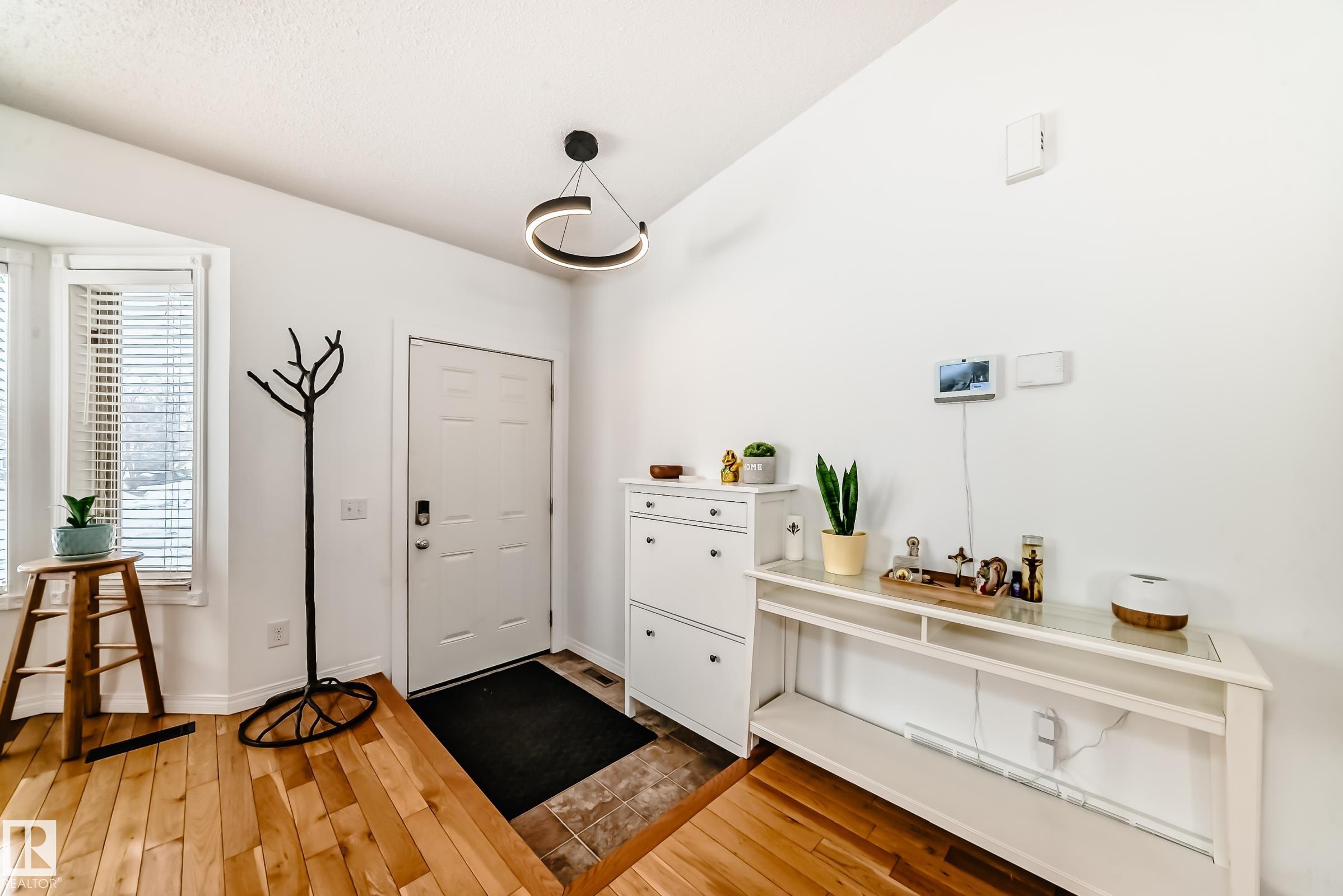 Photo 17 at 5 Dillon Place, Deer Ridge, St. Albert