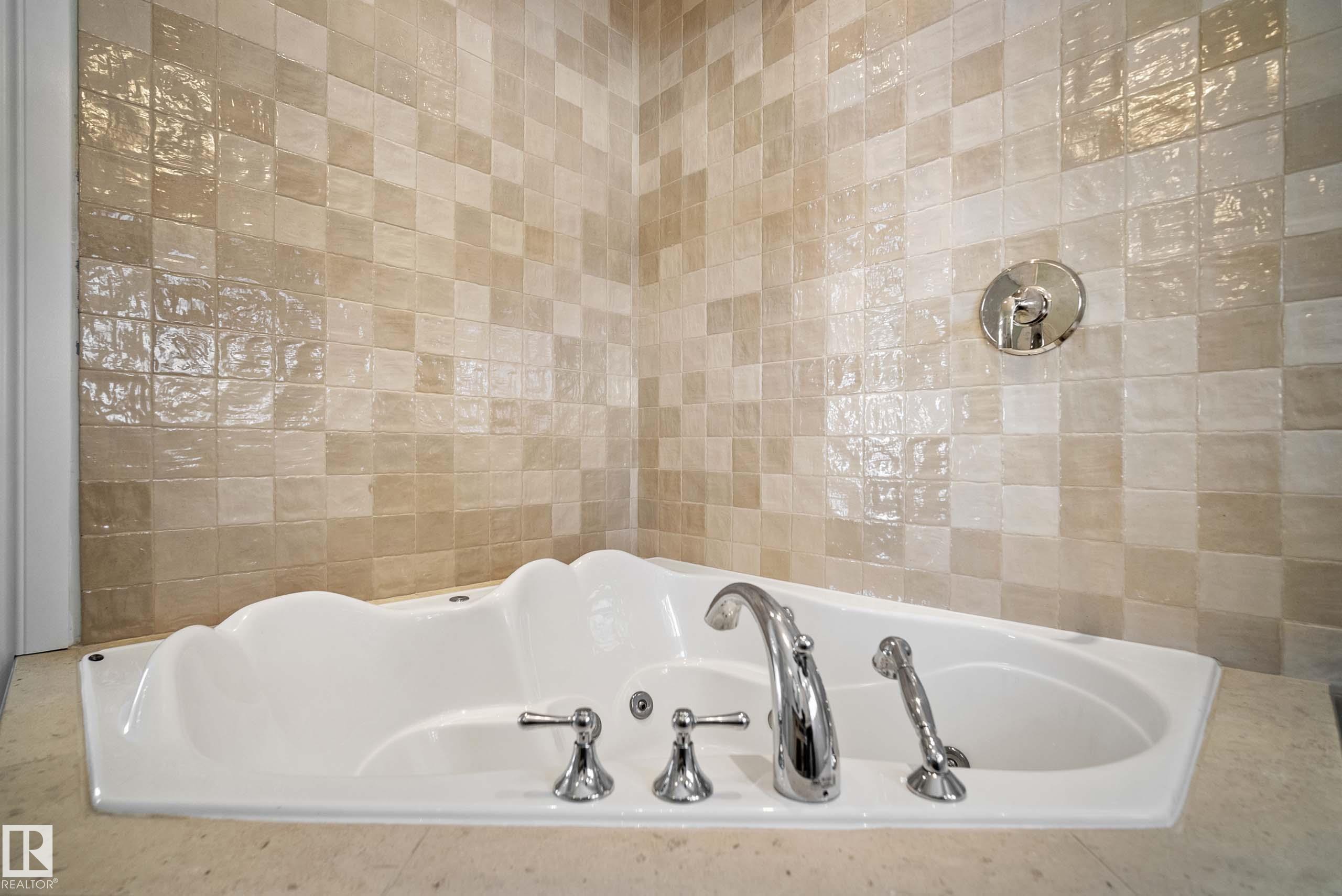 Photo 30 at 104 Bayview Drive, Lakeview, Rural Parkland County