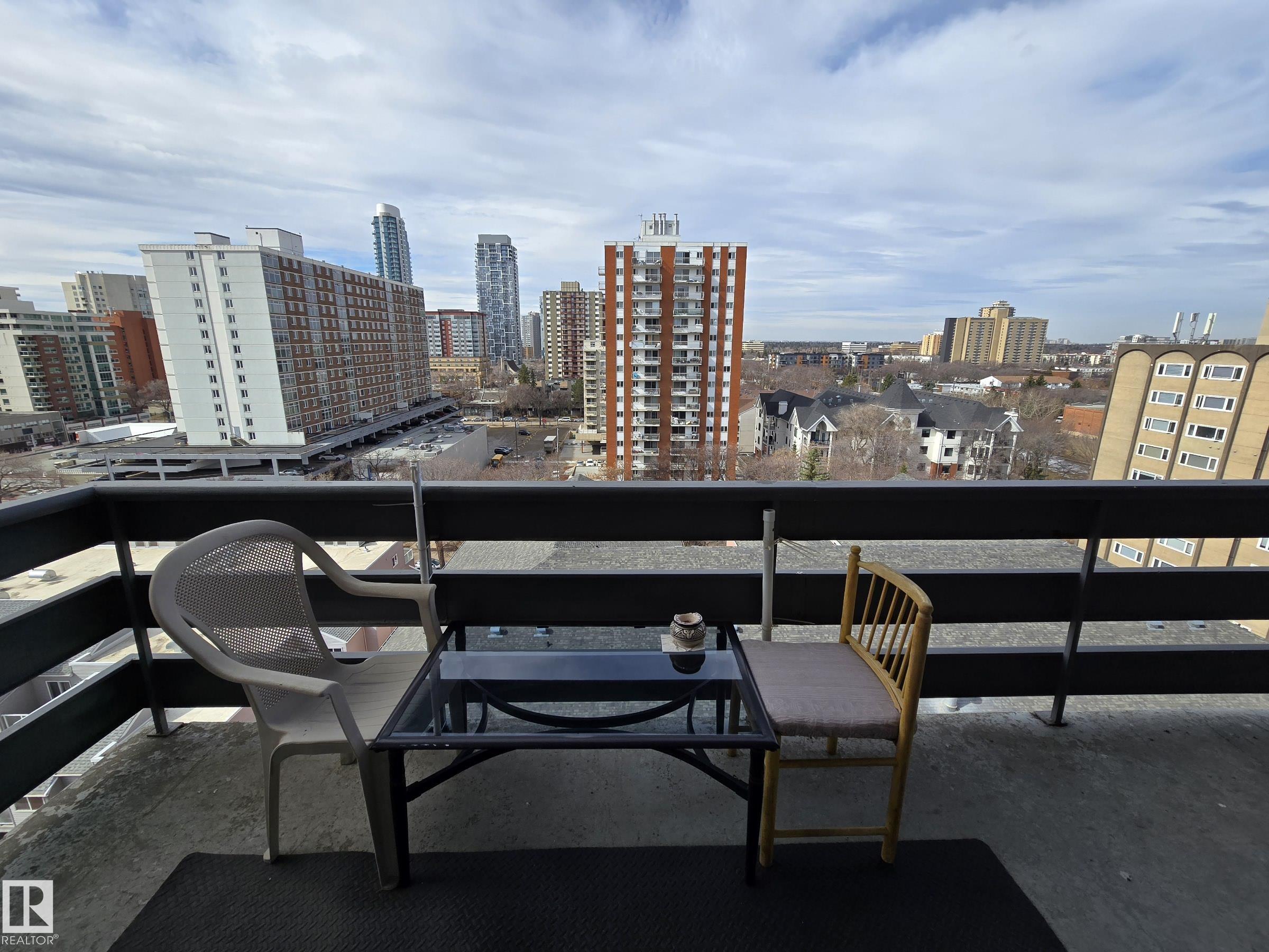 1201 - 10160 116 Street NW, Wîhkwêntôwin, Edmonton photo number 2