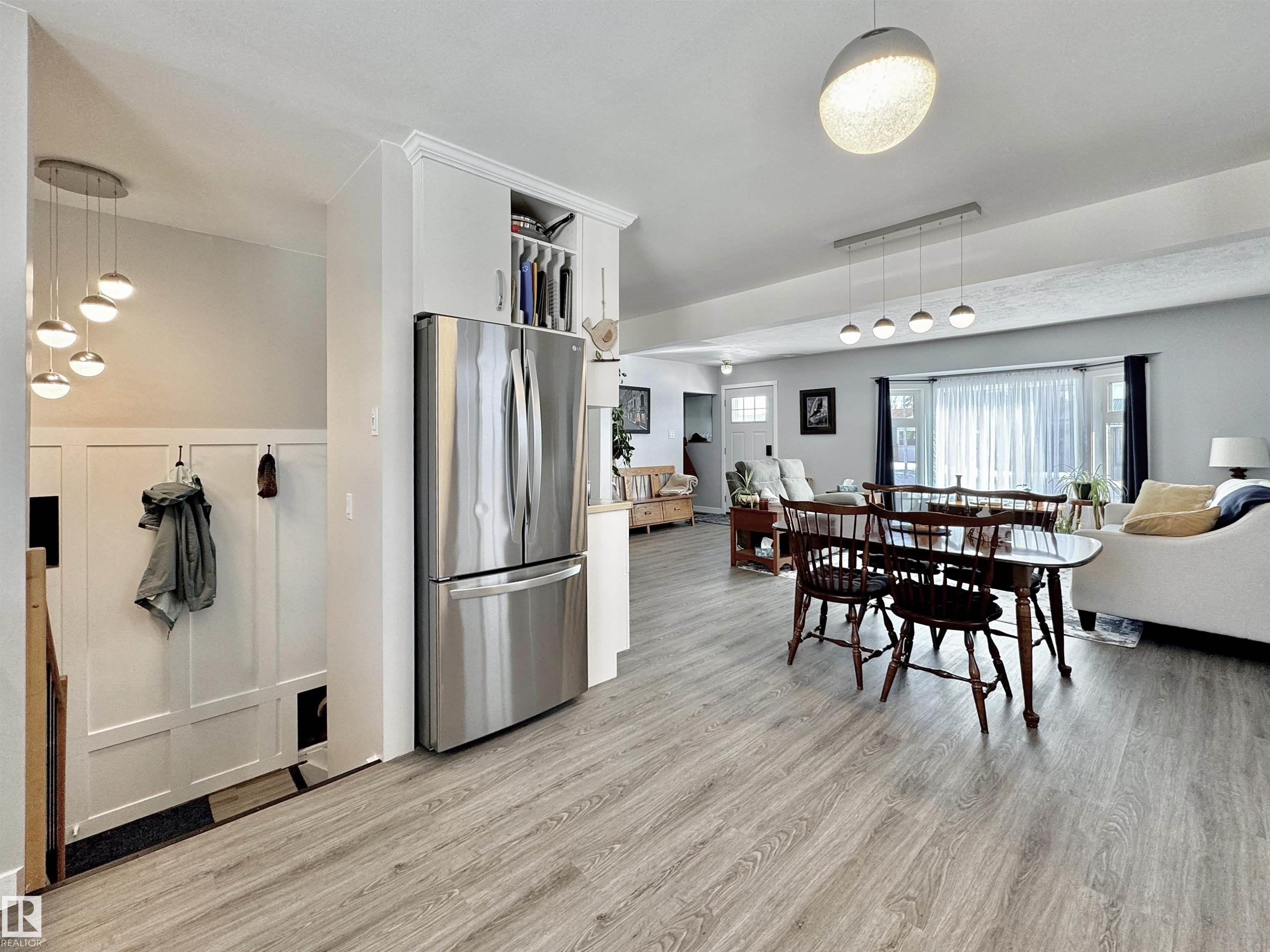 Photo 2 at 13012 123 Street NW, Calder, Edmonton