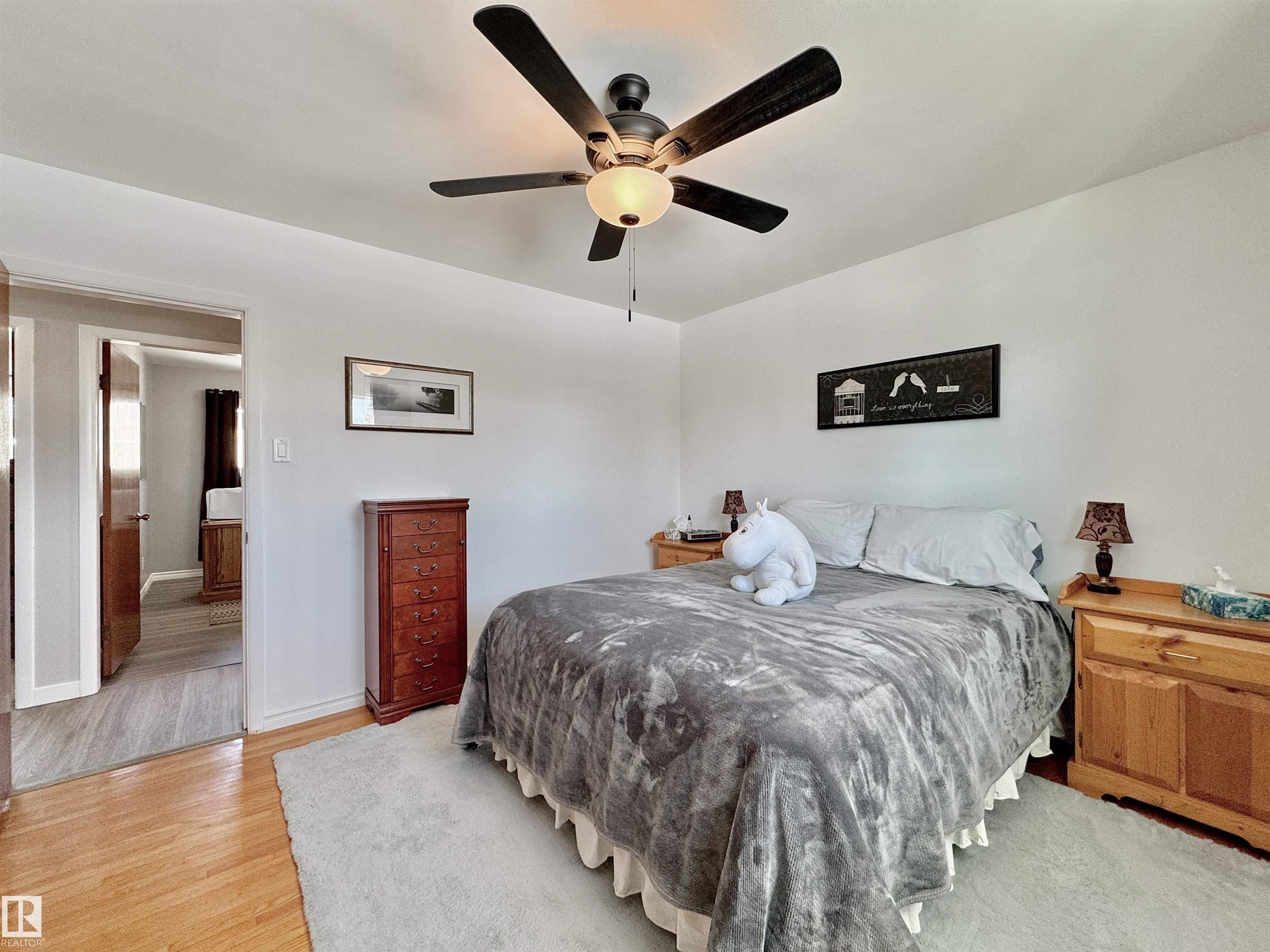 Photo 12 at 13012 123 Street NW, Calder, Edmonton