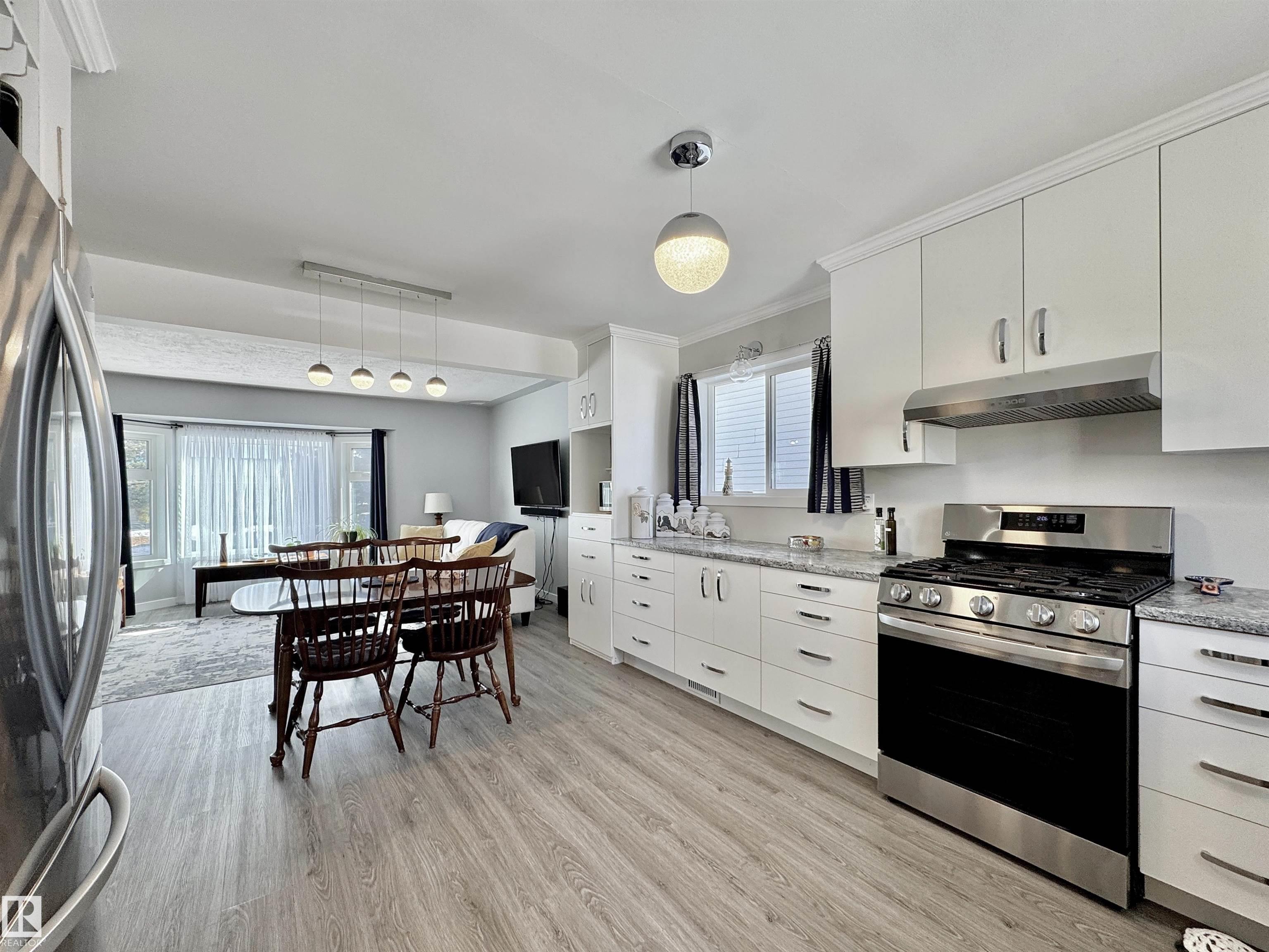 Photo 3 at 13012 123 Street NW, Calder, Edmonton