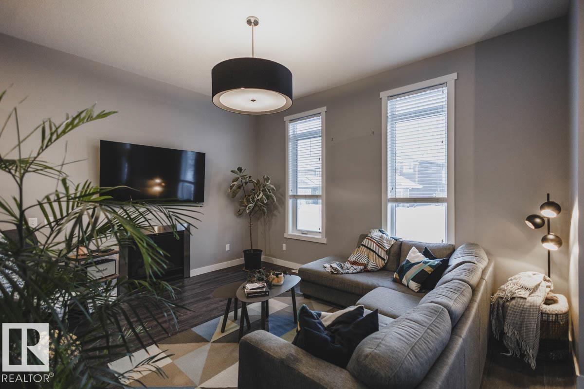 Photo 5 at 1516 165 Street SW, Glenridding Heights, Edmonton