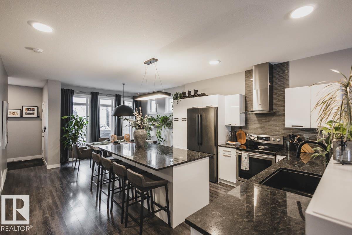 Photo 7 at 1516 165 Street SW, Glenridding Heights, Edmonton