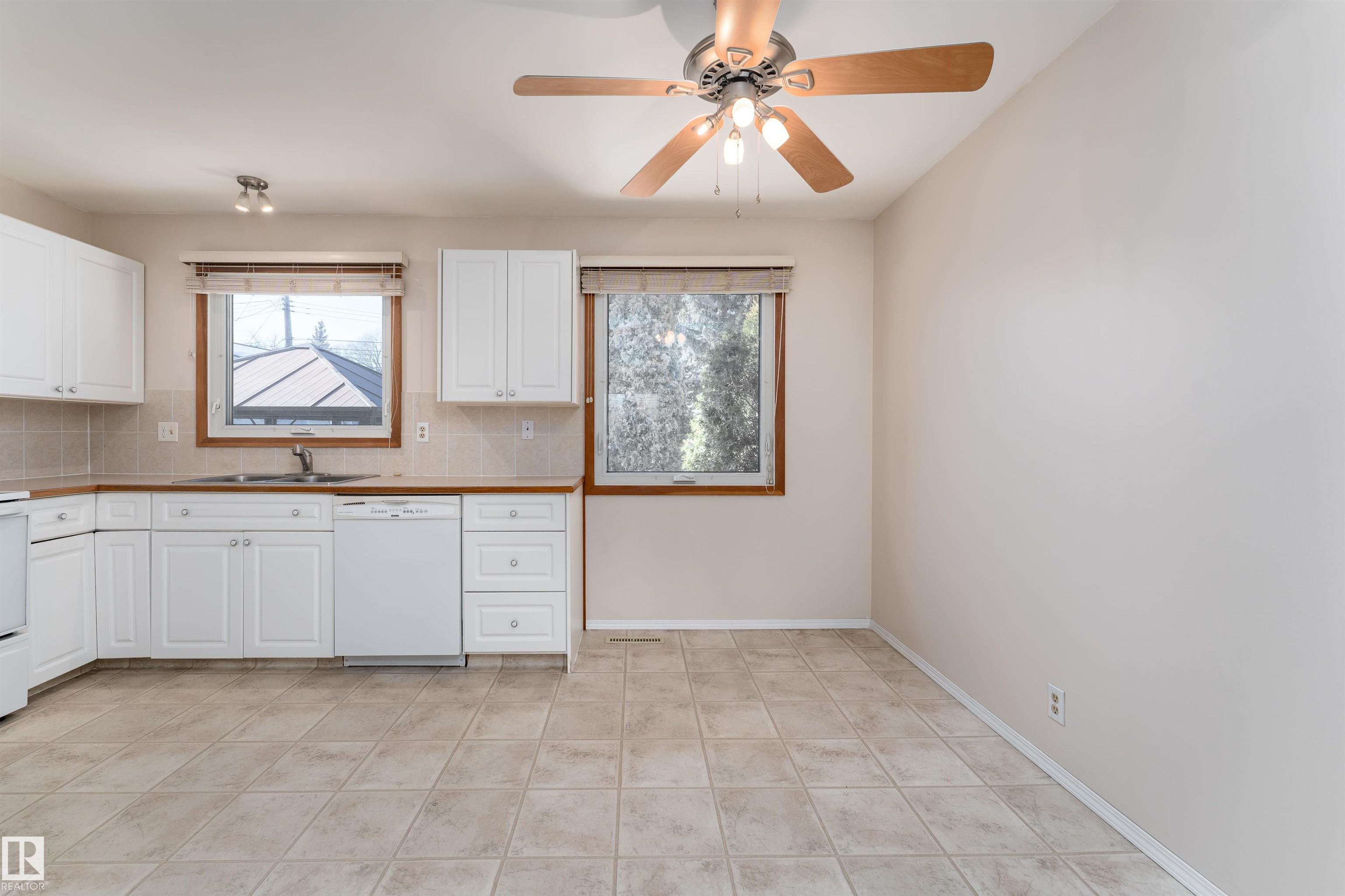 Photo 7 at 691 Alder Avenue, Maplewood, Sherwood Park