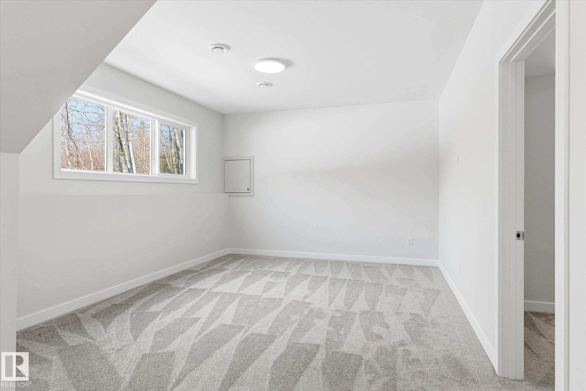 Photo 23 at 194 - 51112 Rge Road 222, Hill Side Park, Rural Strathcona County