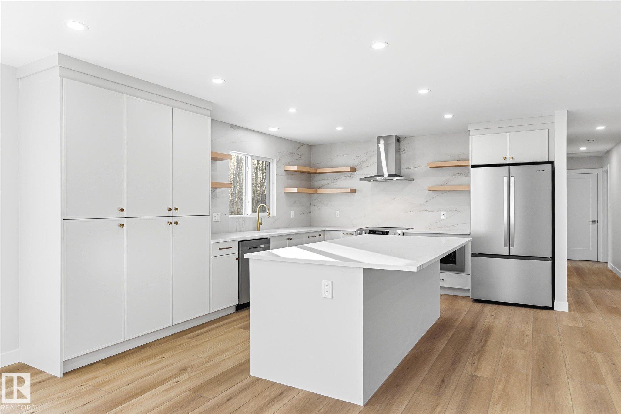 Photo 7 at 194 - 51112 Rge Road 222, Hill Side Park, Rural Strathcona County