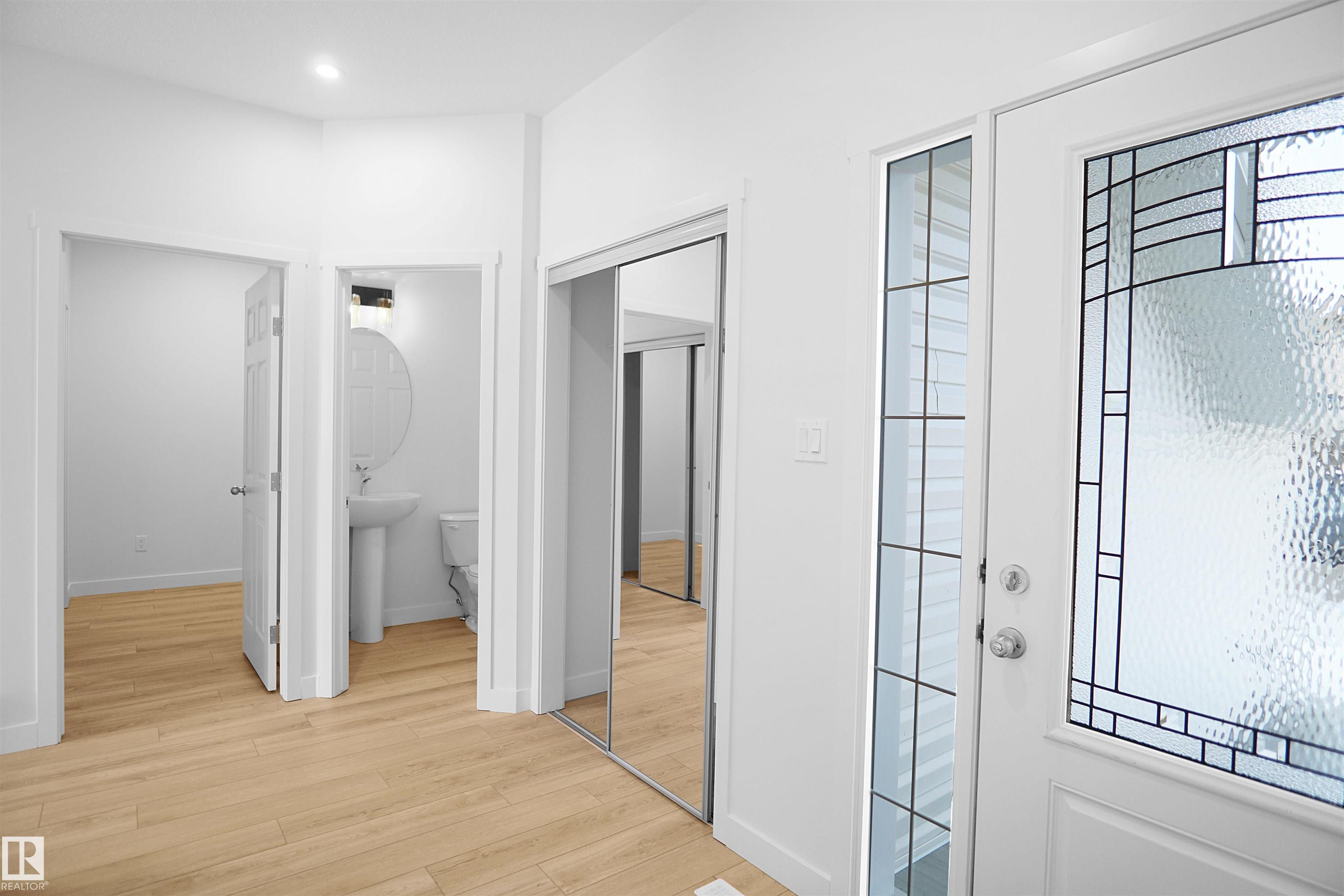 Picture for 1535 11 AV NW