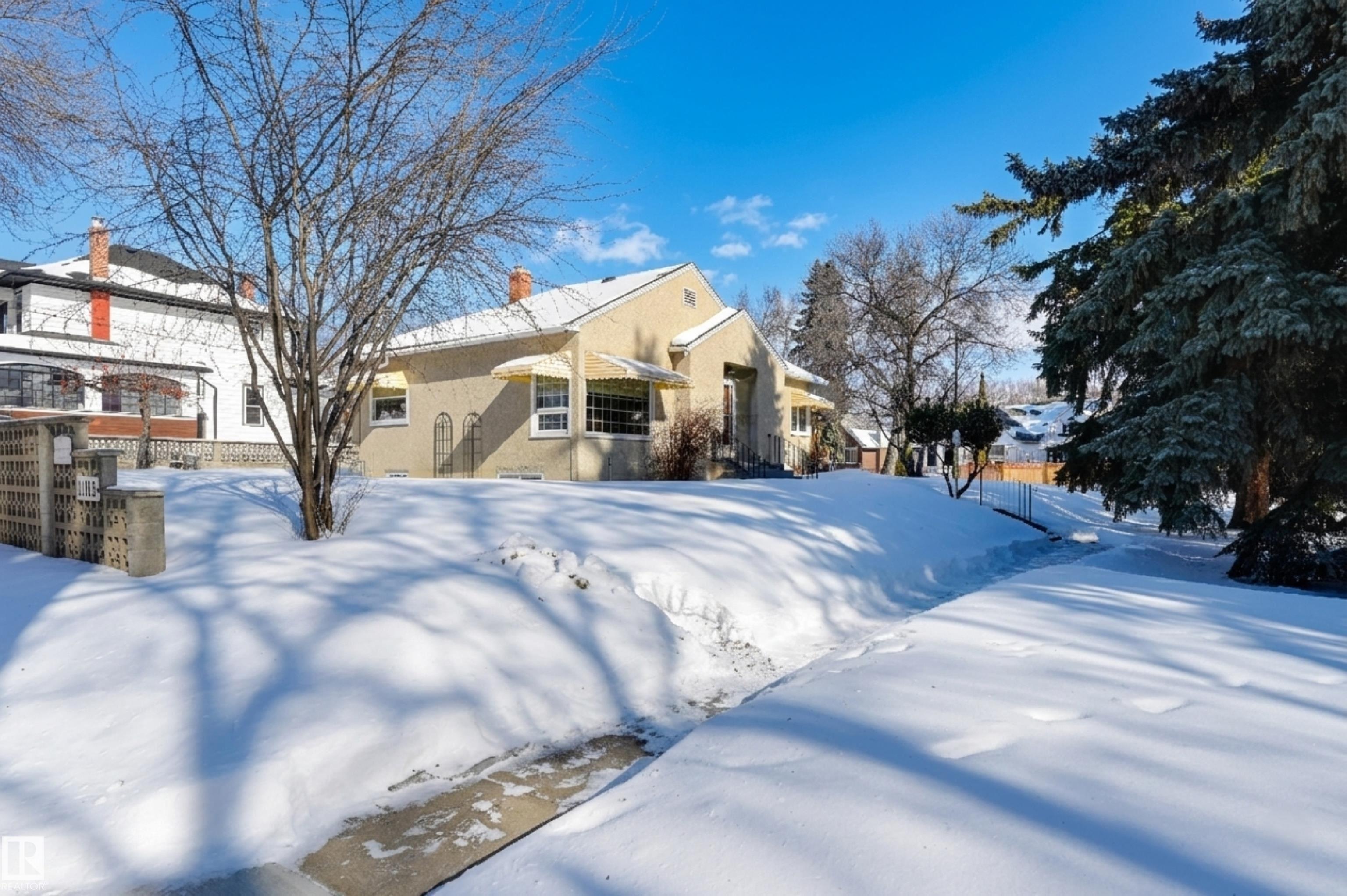 11115 60 Street NW, Highlands, Edmonton photo number 2