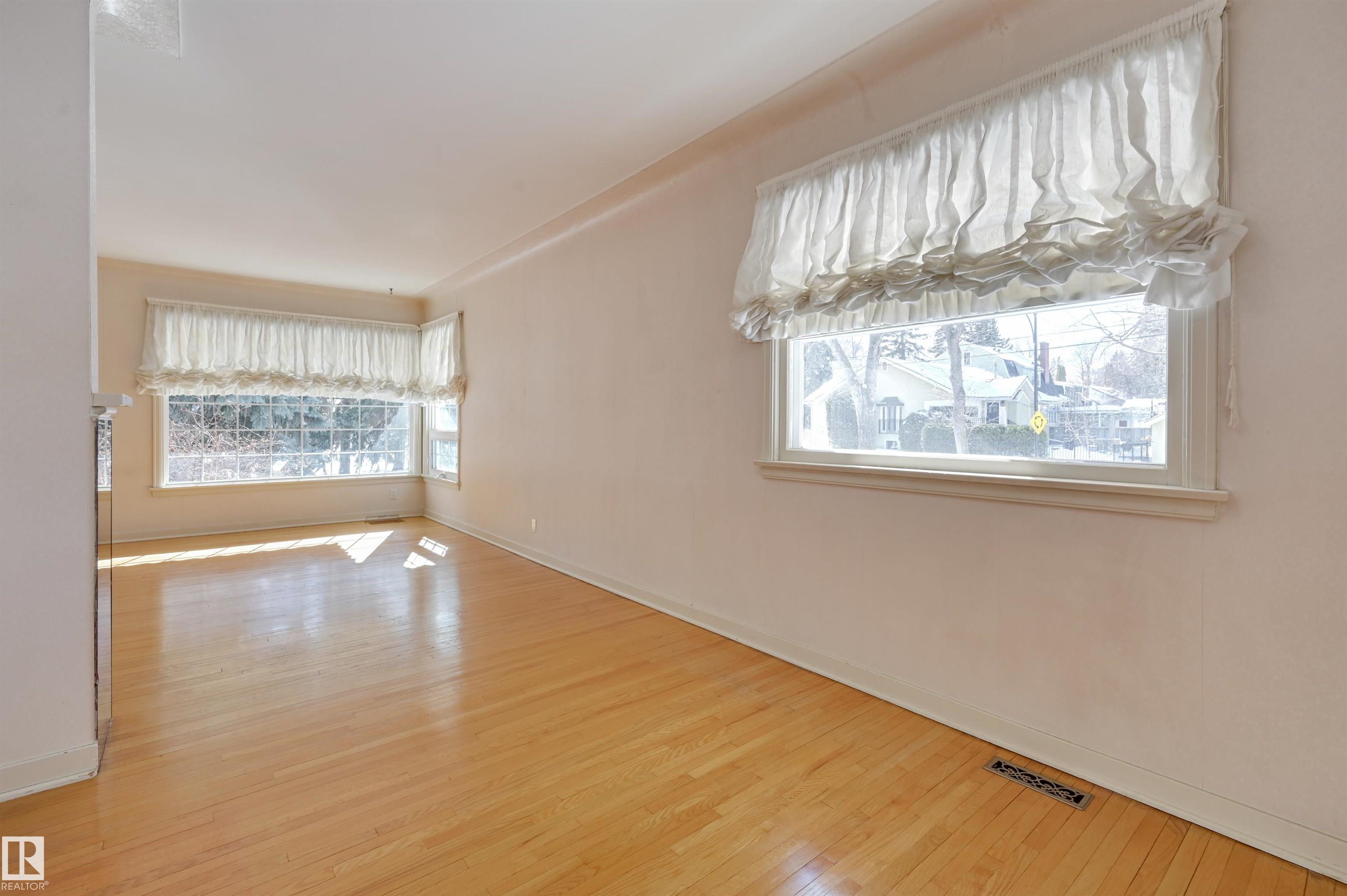 Photo 15 at 11115 60 Street NW, Highlands, Edmonton