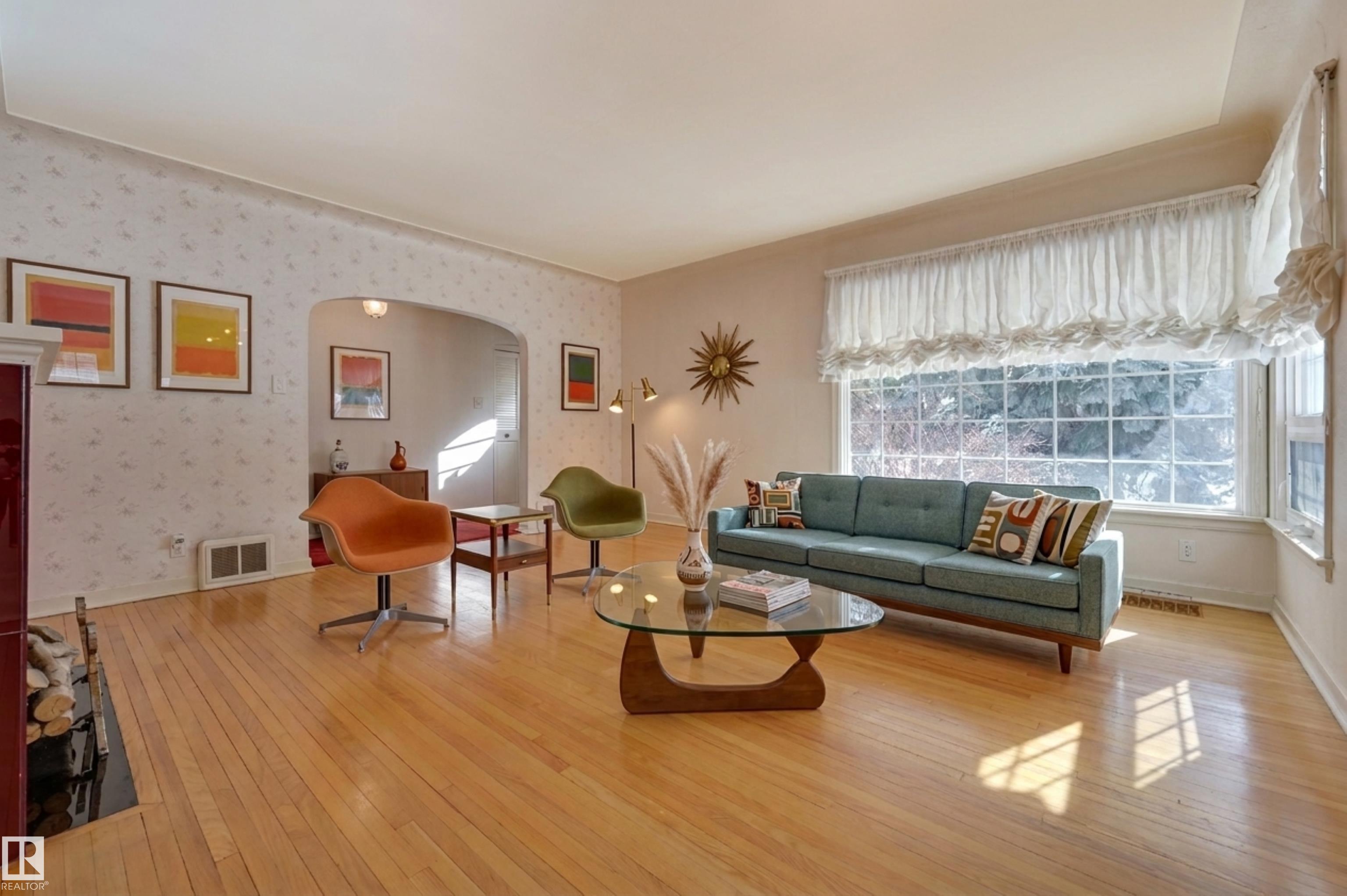 Photo 8 at 11115 60 Street NW, Highlands, Edmonton