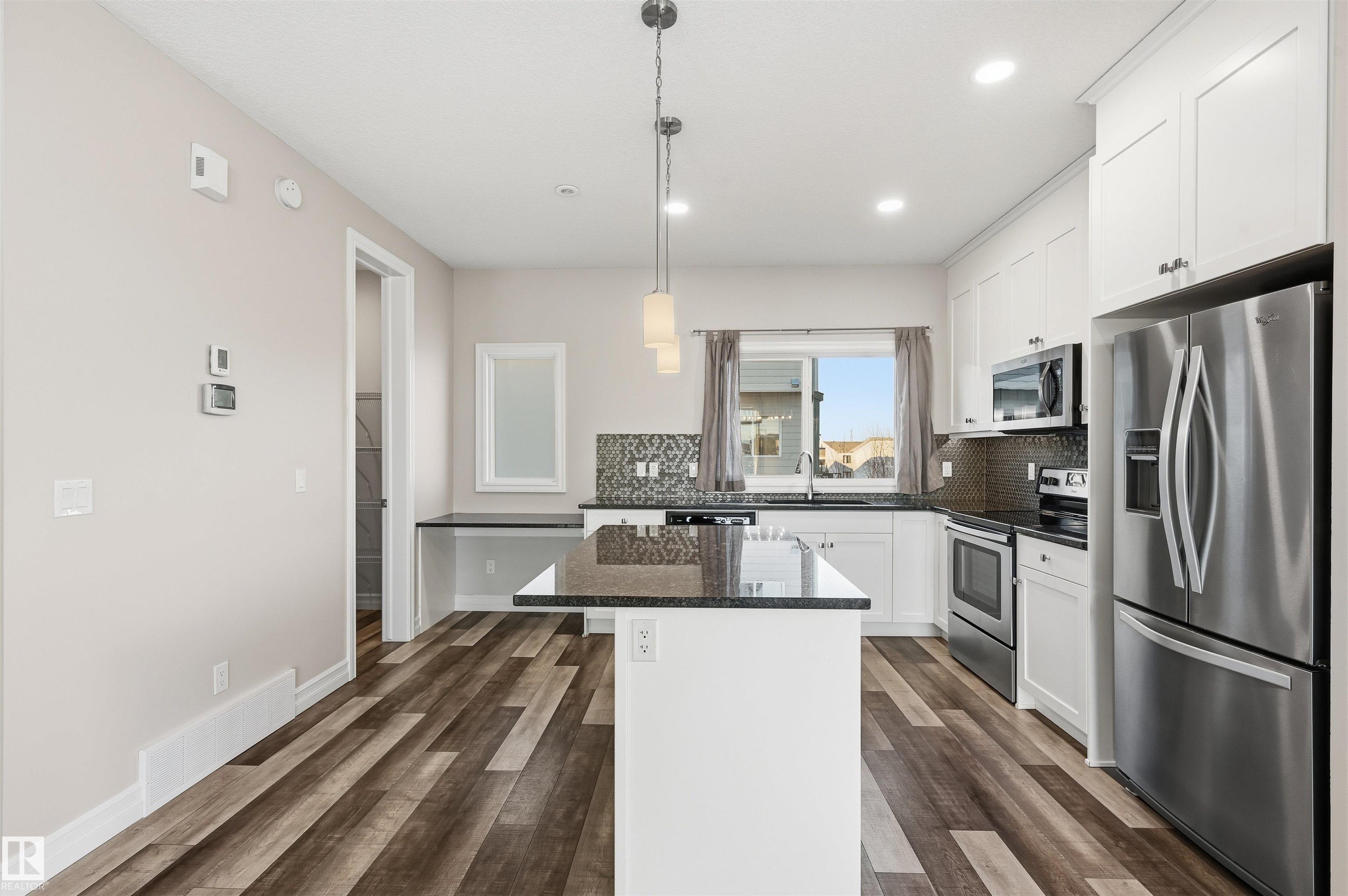 Photo 12 at 10 - 804 Welsh Drive SW, Walker, Edmonton