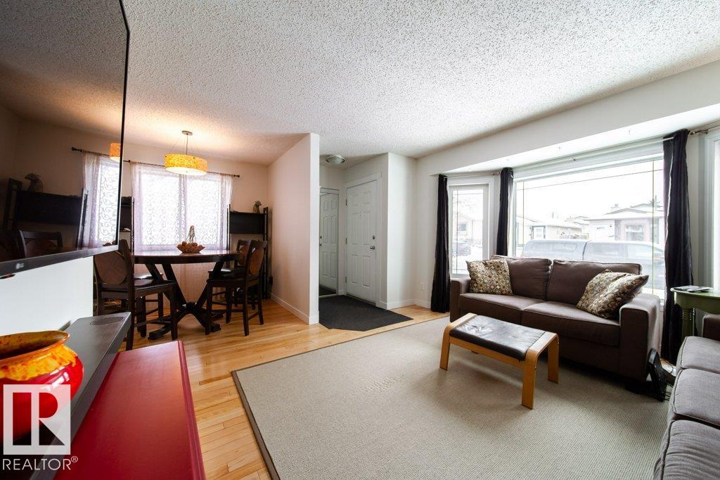 Photo 7 at 15626 84 Street NW, Belle Rive, Edmonton