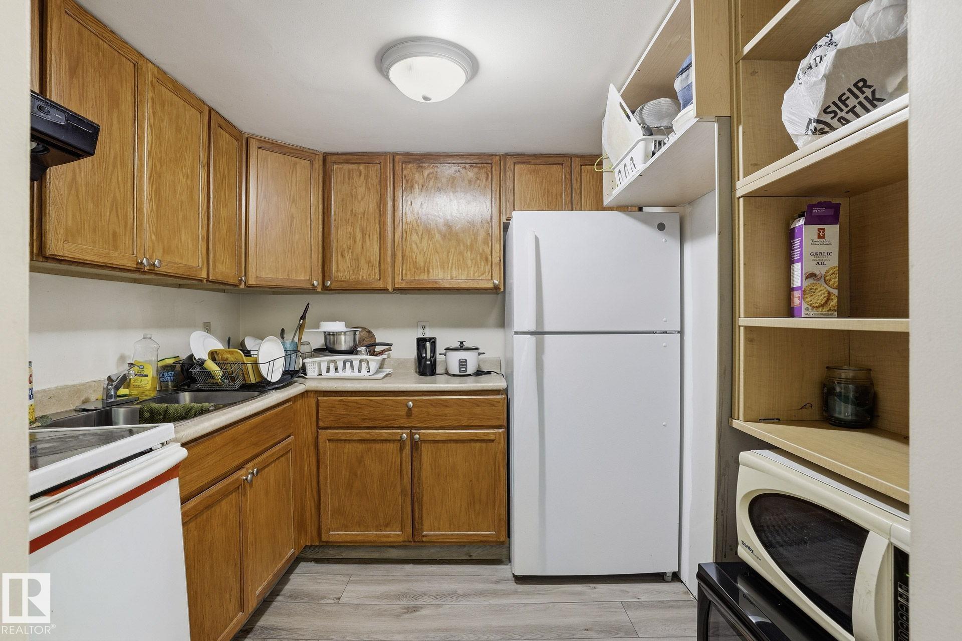 Photo 18 at 16B - 18305 89 Avenue NW, Belmead, Edmonton