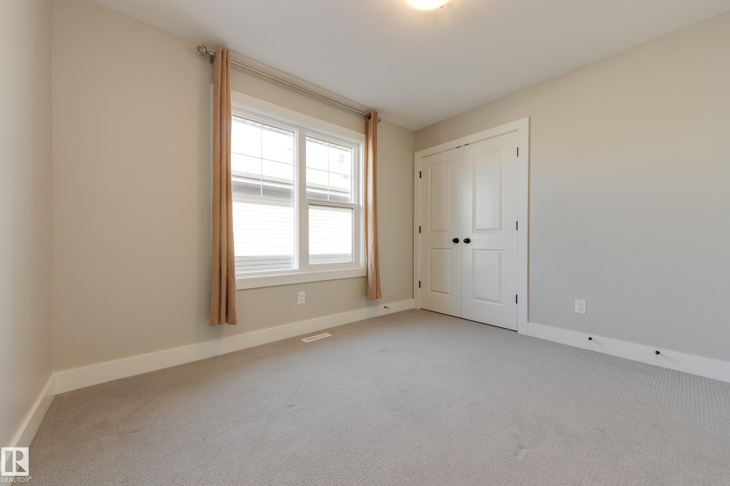 https://zimg.paragon.ice.com/ParagonImages/Property/PM/RAE/225390150/22/0/0/3ba979947a8928794bb8efa43fb5a117/1/a72b9e729f83cd456cb18a5c44b14640/225390150-32923c3e-1457-4ef9-8f10-d64e12965915.JPG